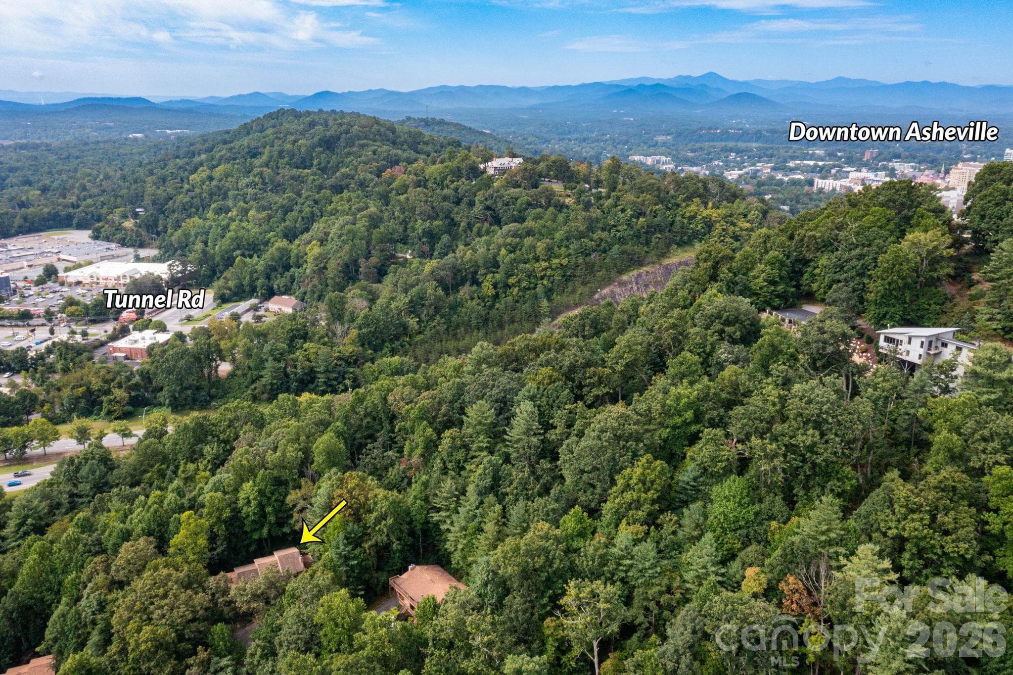 Townhouse at 404 Buck Cove Terrace, Asheville, photo 21 of 23