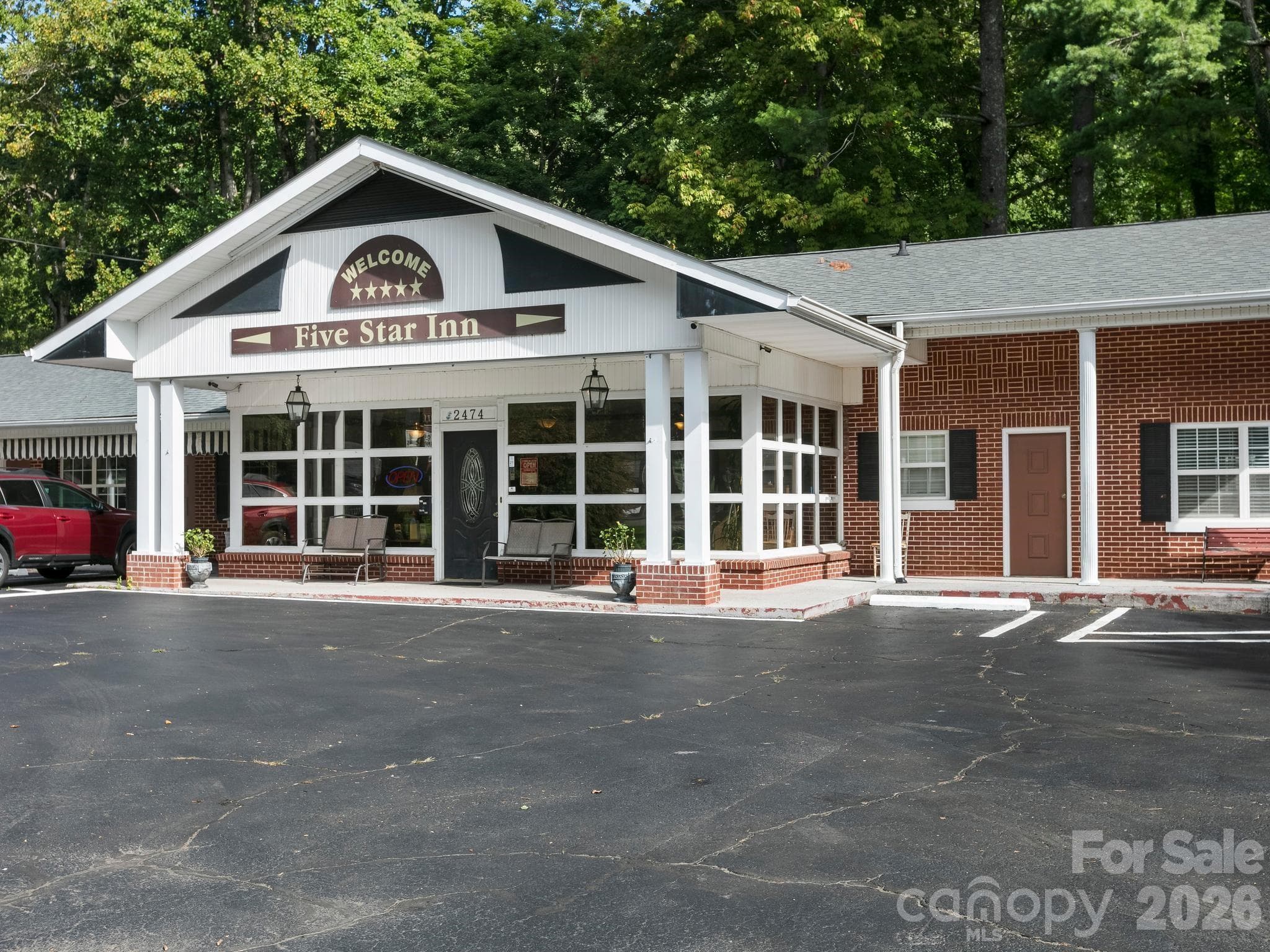 2474 Soco Road