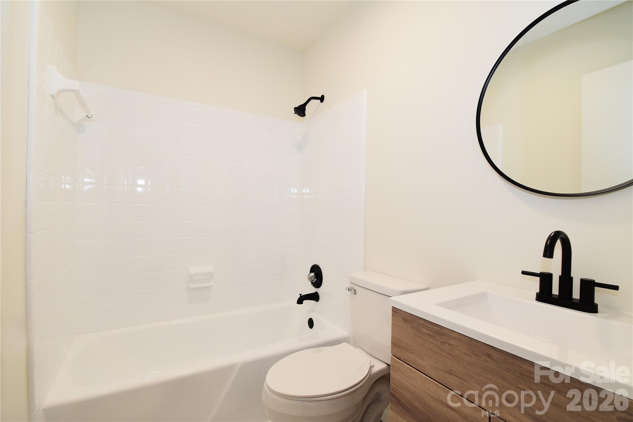 Single Family Residence at 19 S Ridge Place, Arden, photo 17 of 44