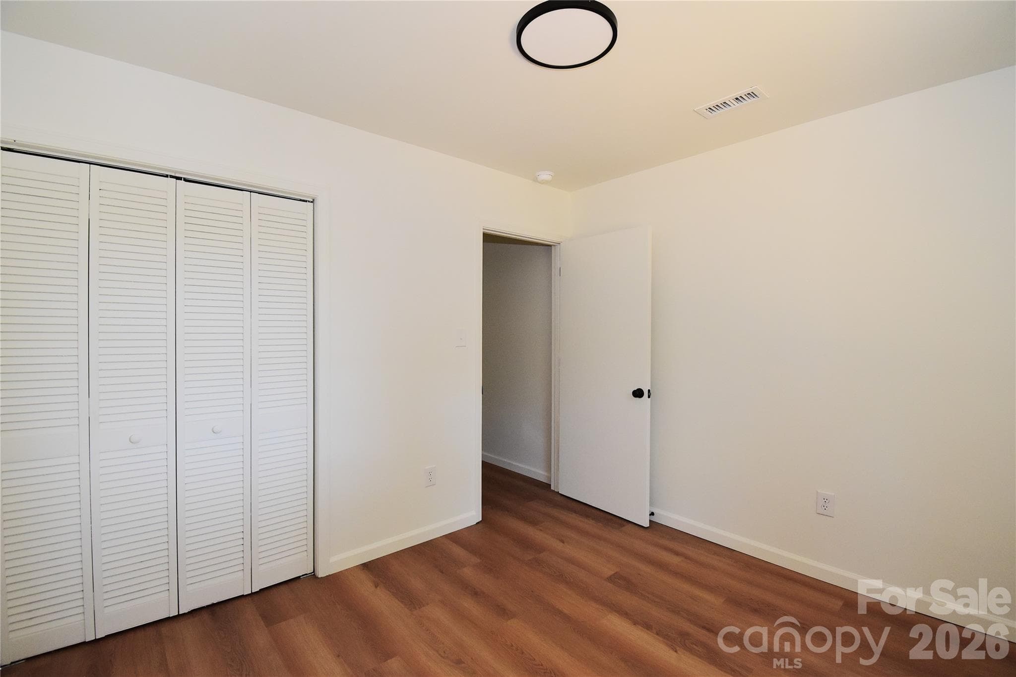 Single Family Residence at 19 S Ridge Place, Arden, photo 27 of 44