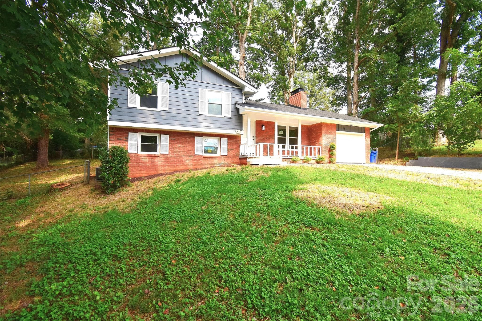 Single Family Residence at 19 S Ridge Place, Arden, photo 40 of 44