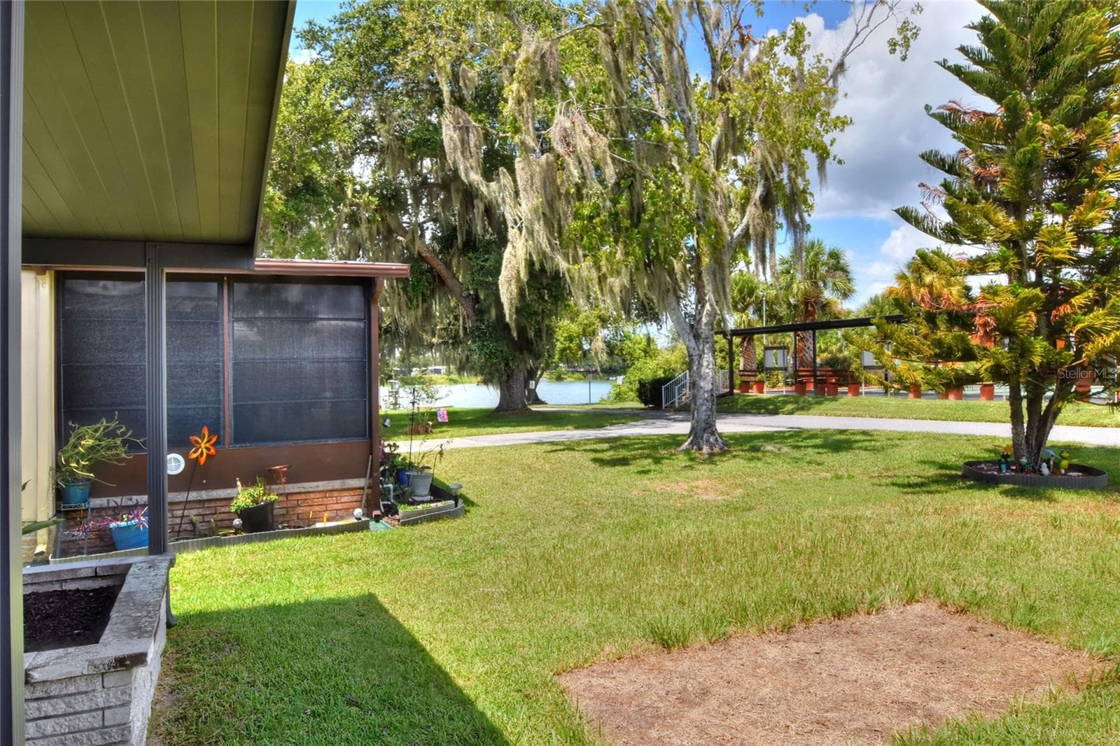 Manufactured Home at 2055 S FLORAL AVE #55, BARTOW, photo 40 of 81