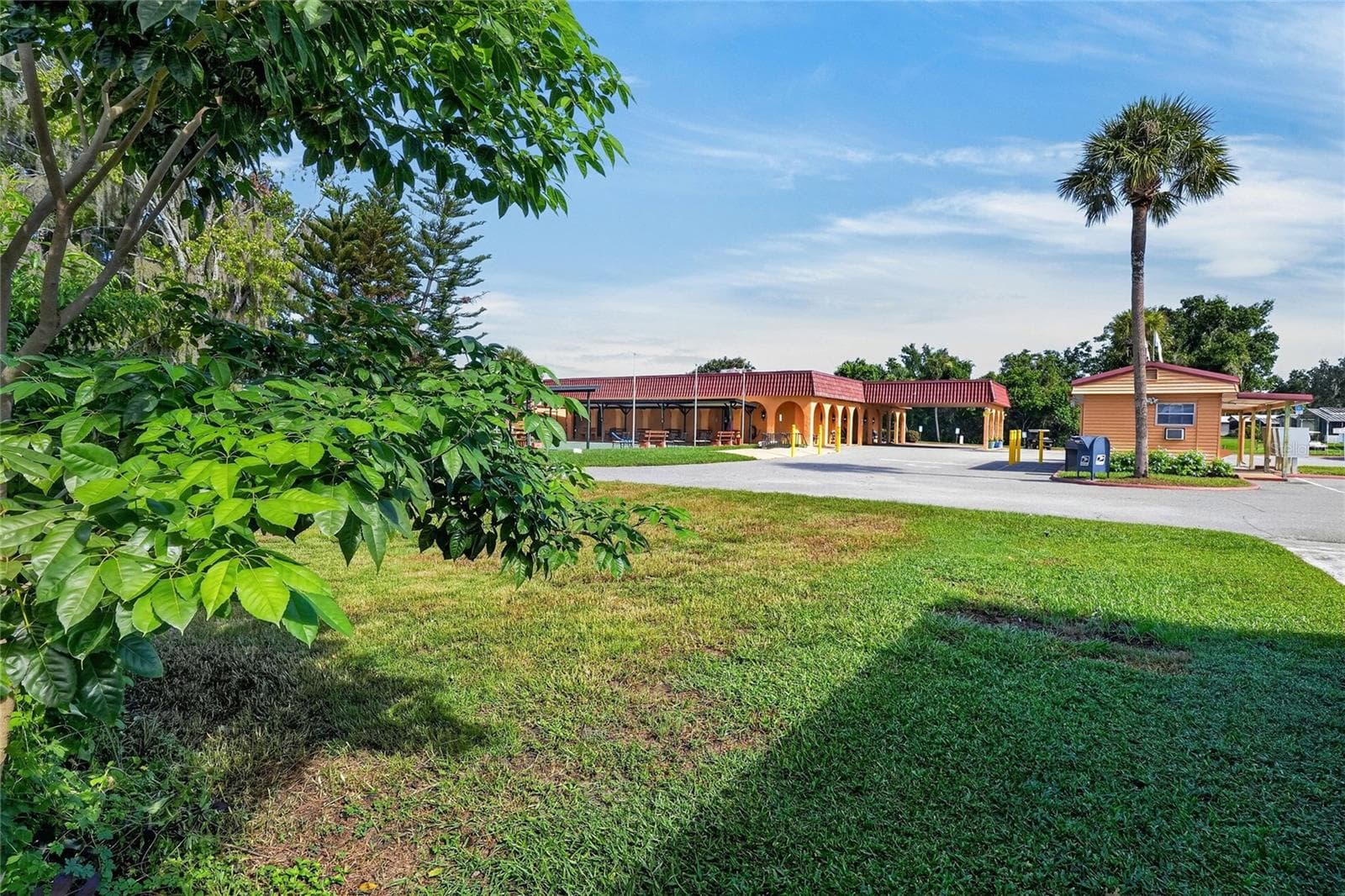 Easy access to the clubhouse, pool, shuffleboard and community mailboxes - 2055 S FLORAL AVE #55, BARTOW