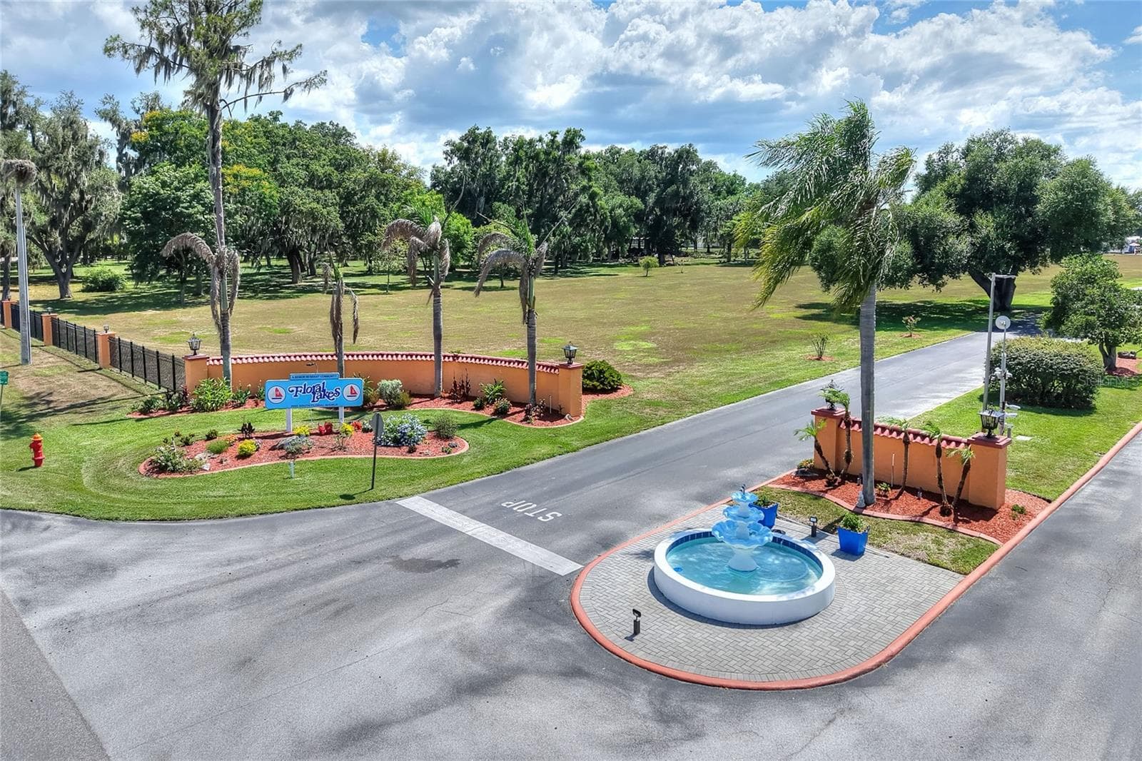 Manufactured Home at 2055 S FLORAL AVE #55, BARTOW, photo 55 of 81