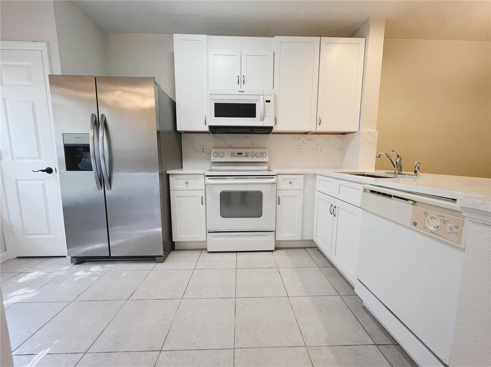 Kitchen - 5308 HAWKSTONE DR, SANFORD
