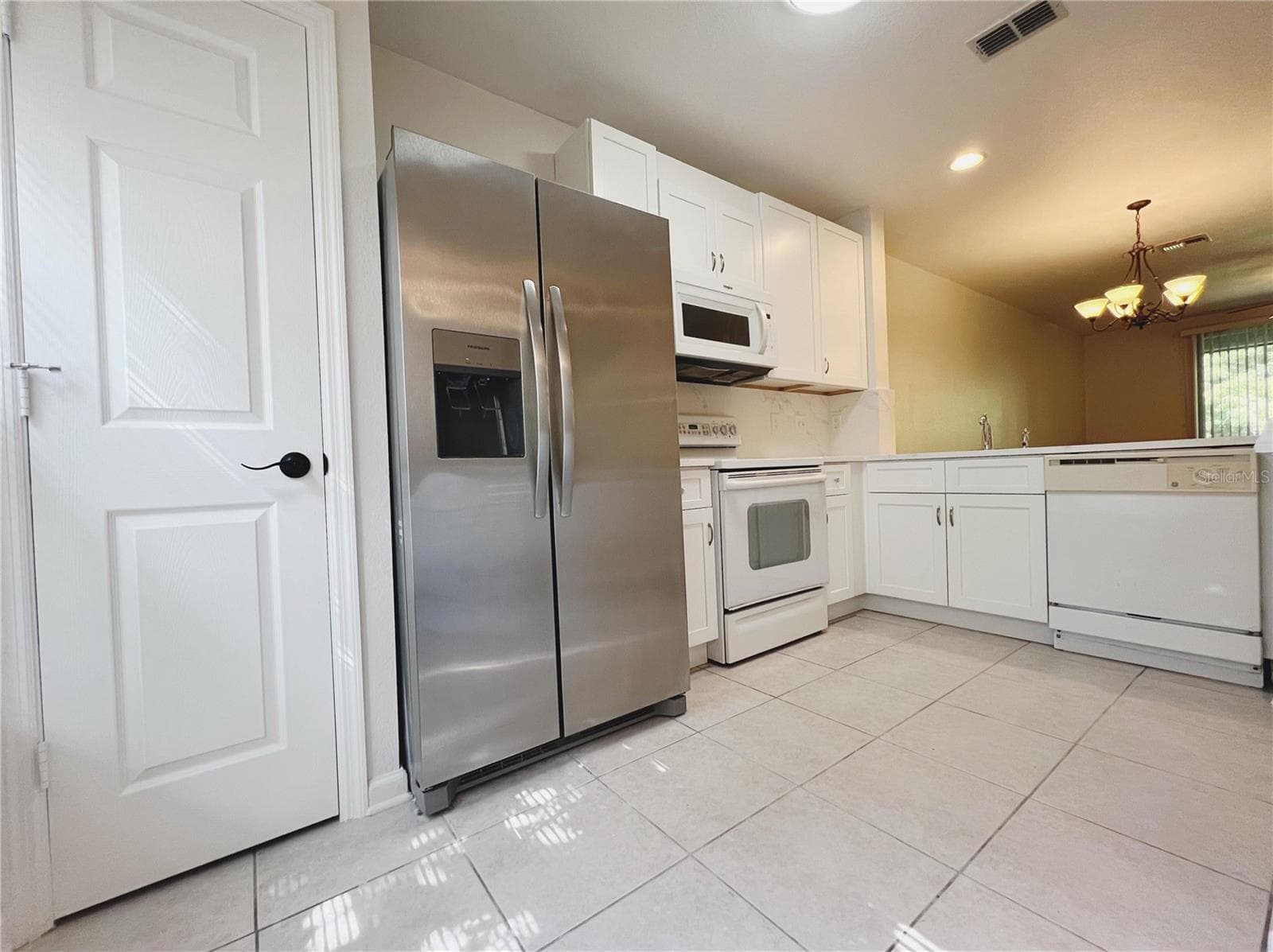 Kitchen - 5308 HAWKSTONE DR, SANFORD