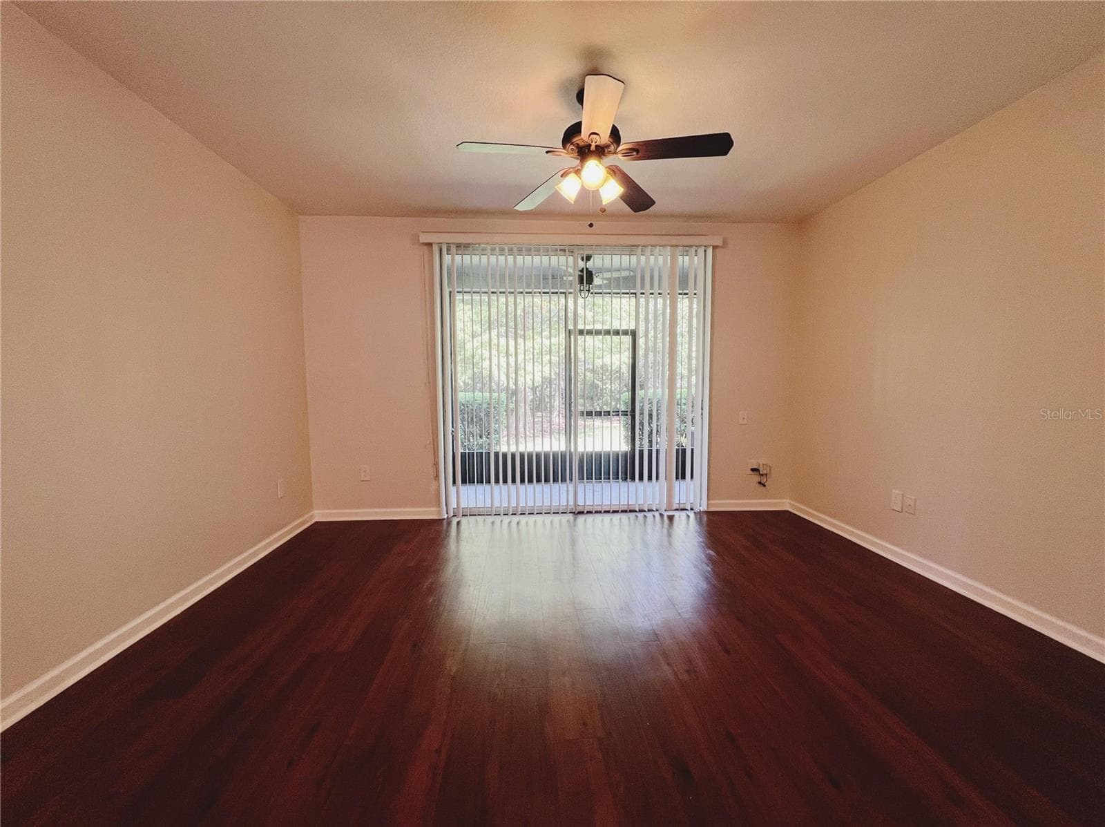Living room - 5308 HAWKSTONE DR, SANFORD