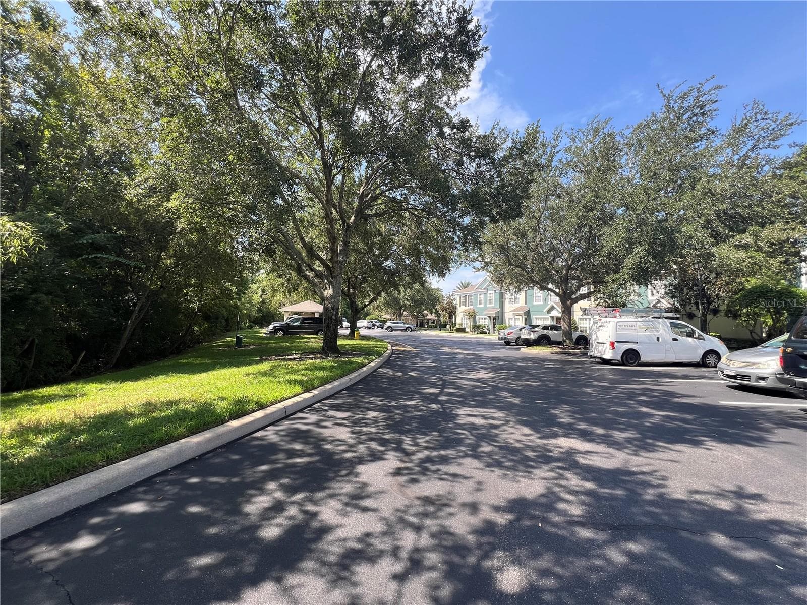 Front street - 5308 HAWKSTONE DR, SANFORD
