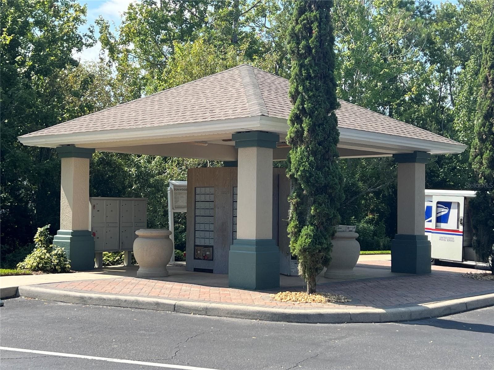 Mail box - 5308 HAWKSTONE DR, SANFORD