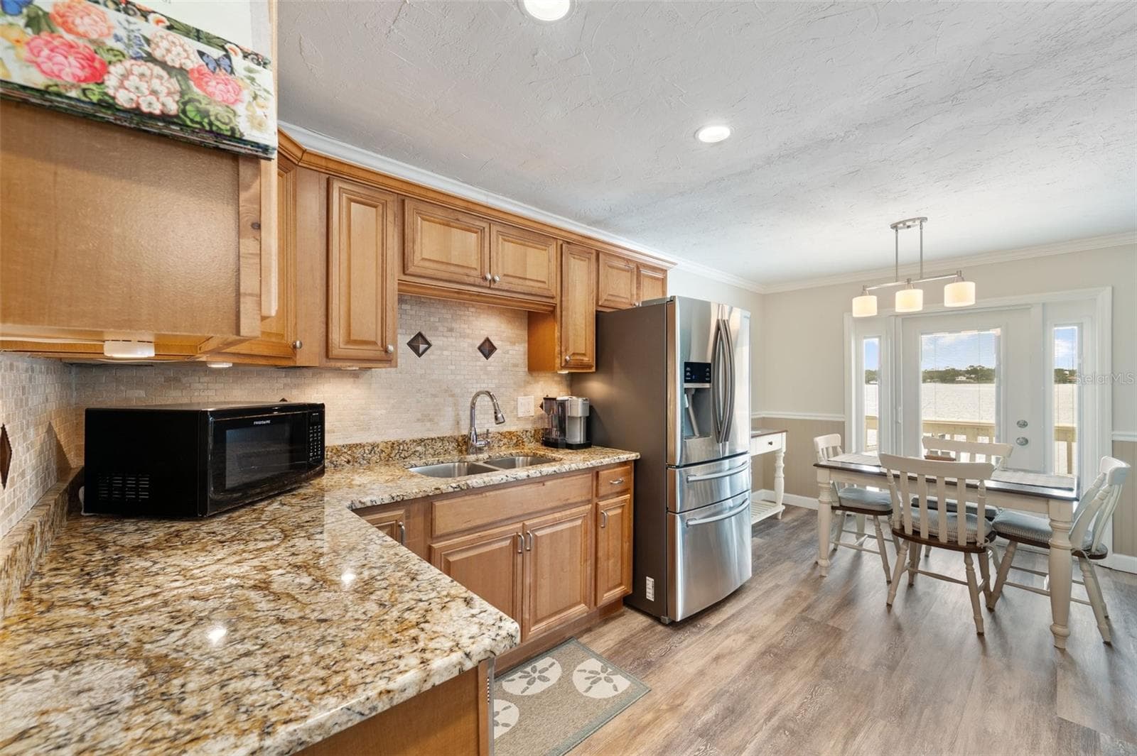 Condominium at 5257 BEACH DR SE #D, ST PETERSBURG, photo 9 of 42