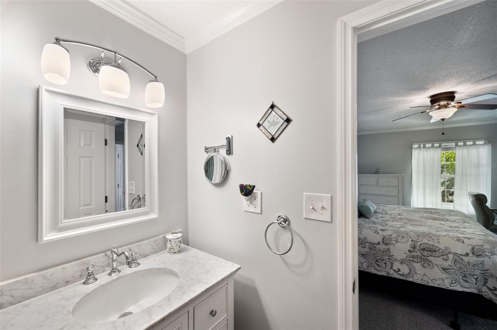 Condominium at 5257 BEACH DR SE #D, ST PETERSBURG, photo 29 of 42