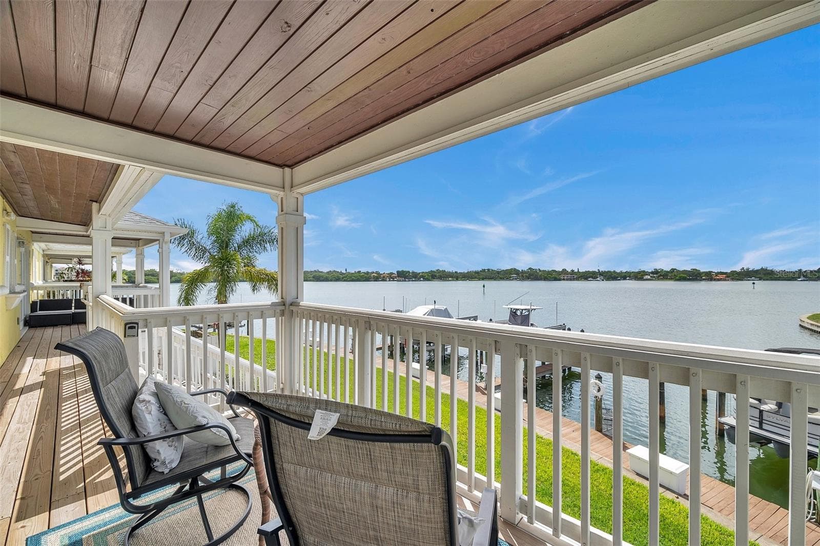 Condominium at 5257 BEACH DR SE #D, ST PETERSBURG, photo 31 of 42