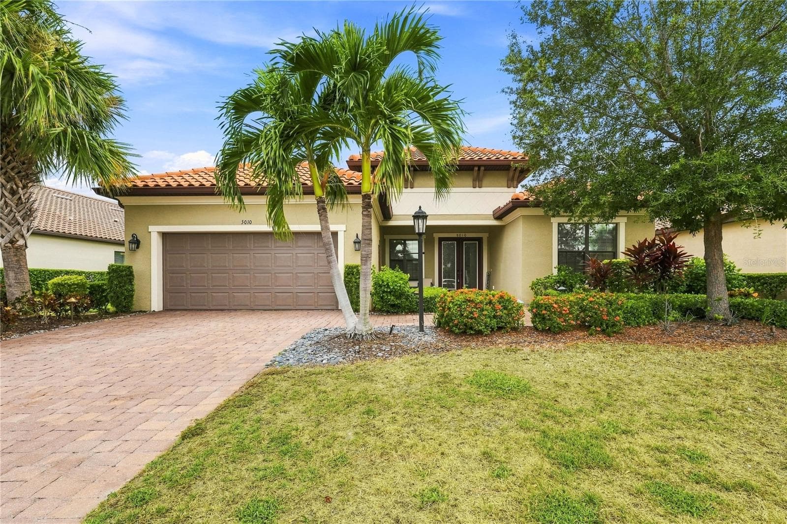 Single Family Residence at 5010 TIVOLI RUN, BRADENTON, photo 2 of 94