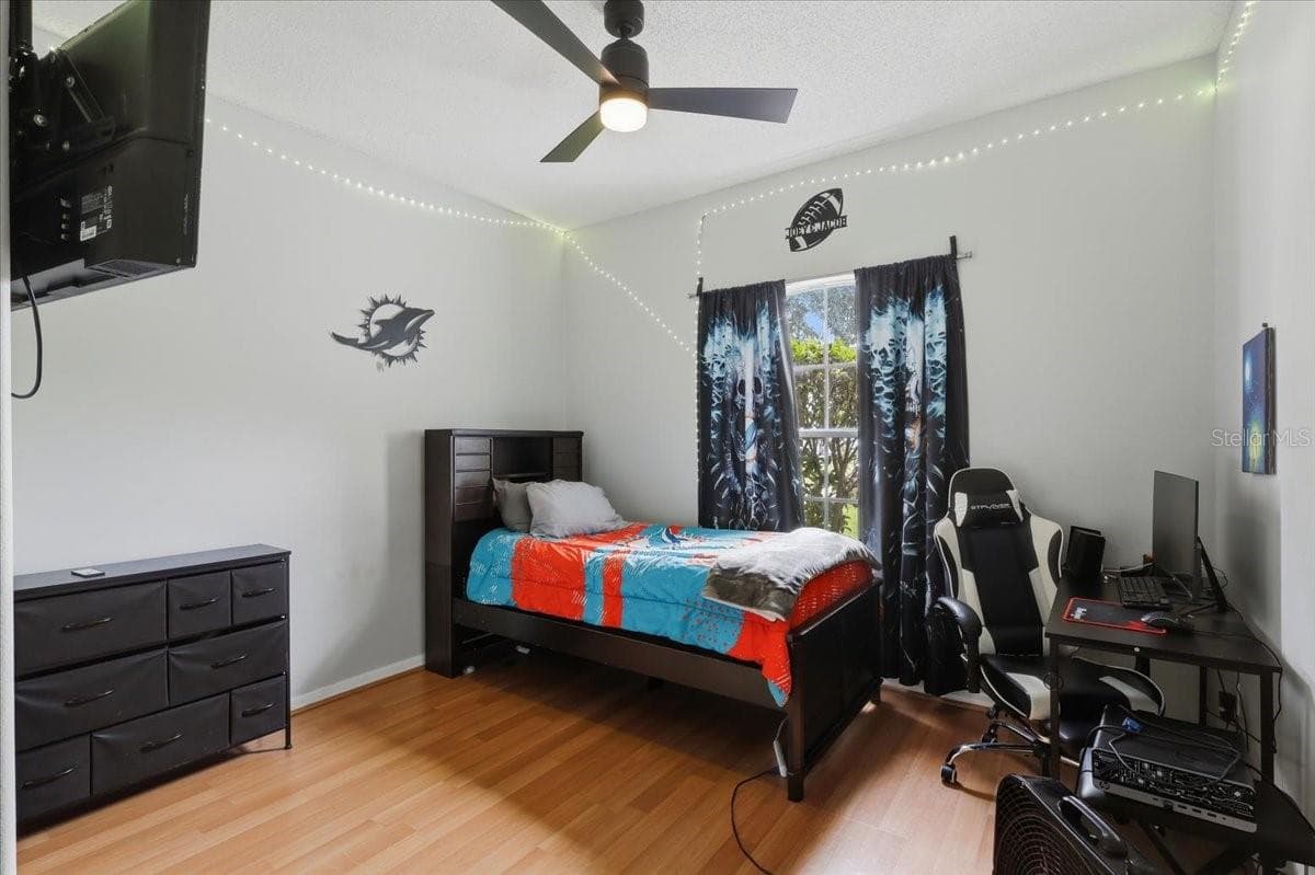Single Family Residence at 6 BIRDSEYE PL, PALM COAST, photo 15 of 28