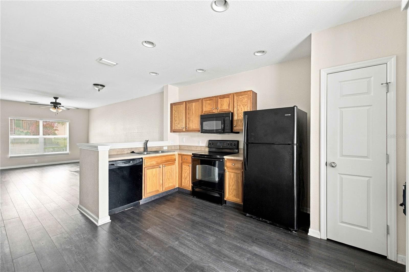 Townhouse at 4434 SW 49TH AVE, OCALA, photo 6 of 20
