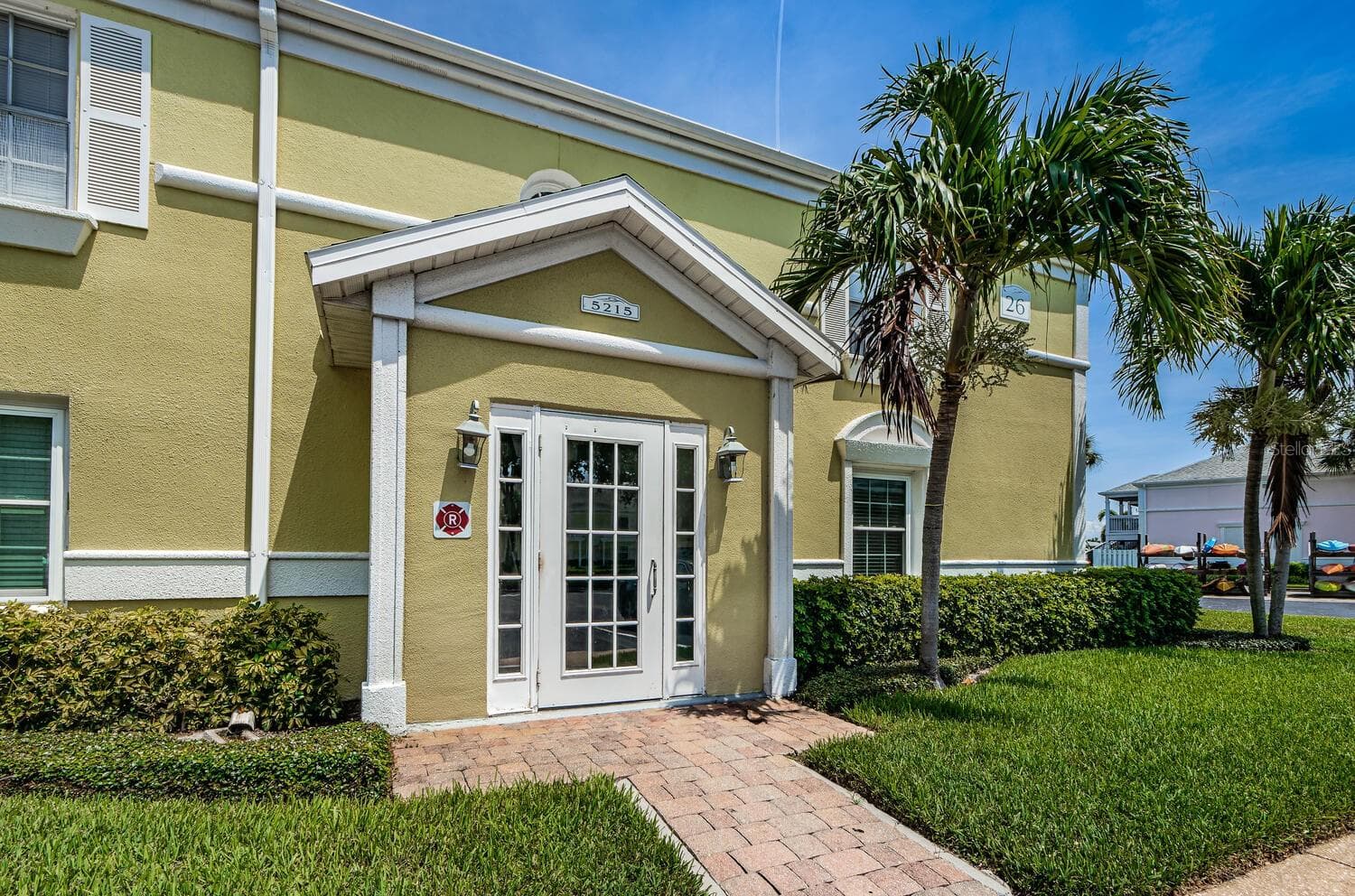5215 COQUINA KEY DR SE #B