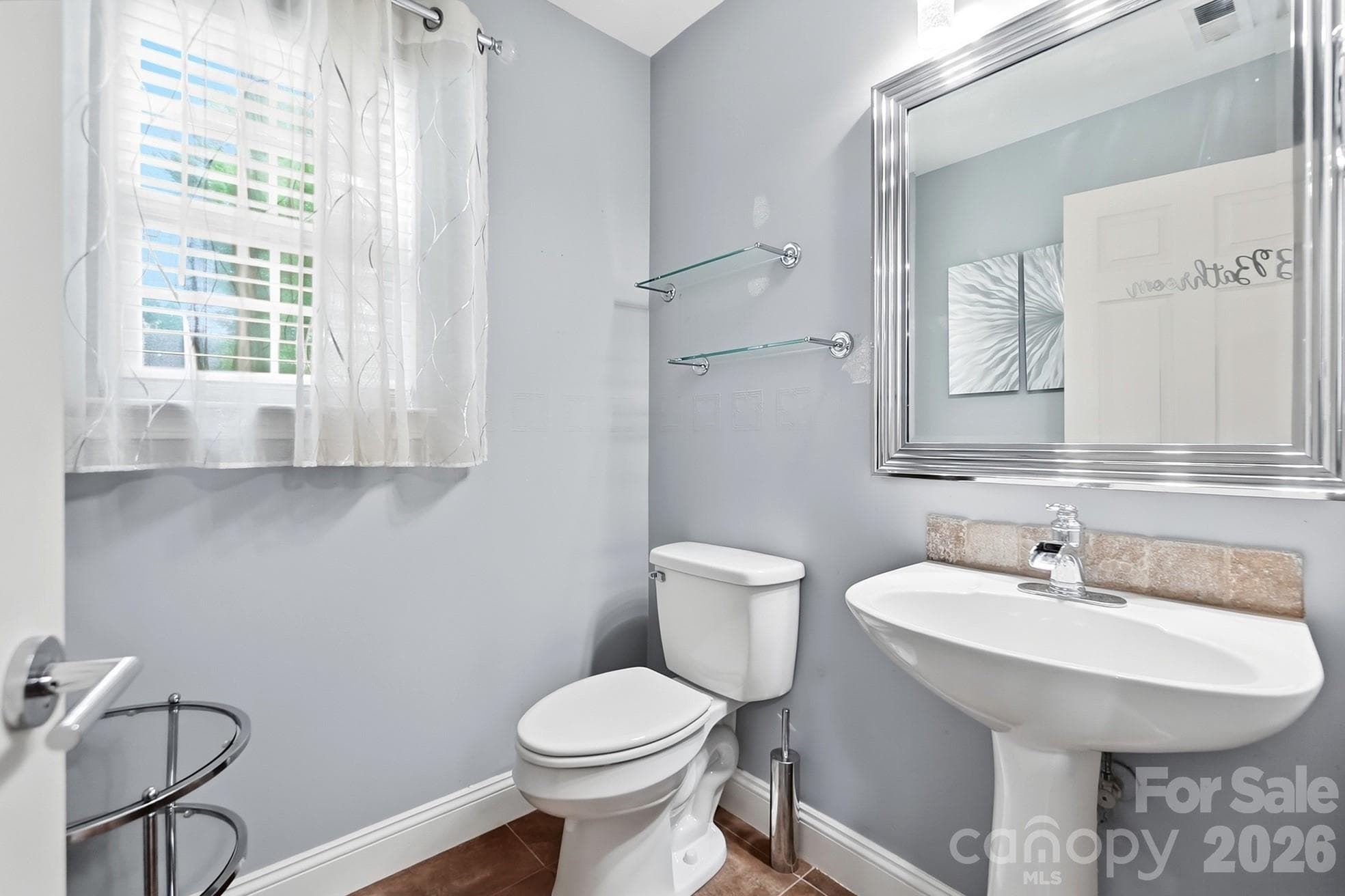 Powder Room - 6324 Carpentaria Court, Charlotte