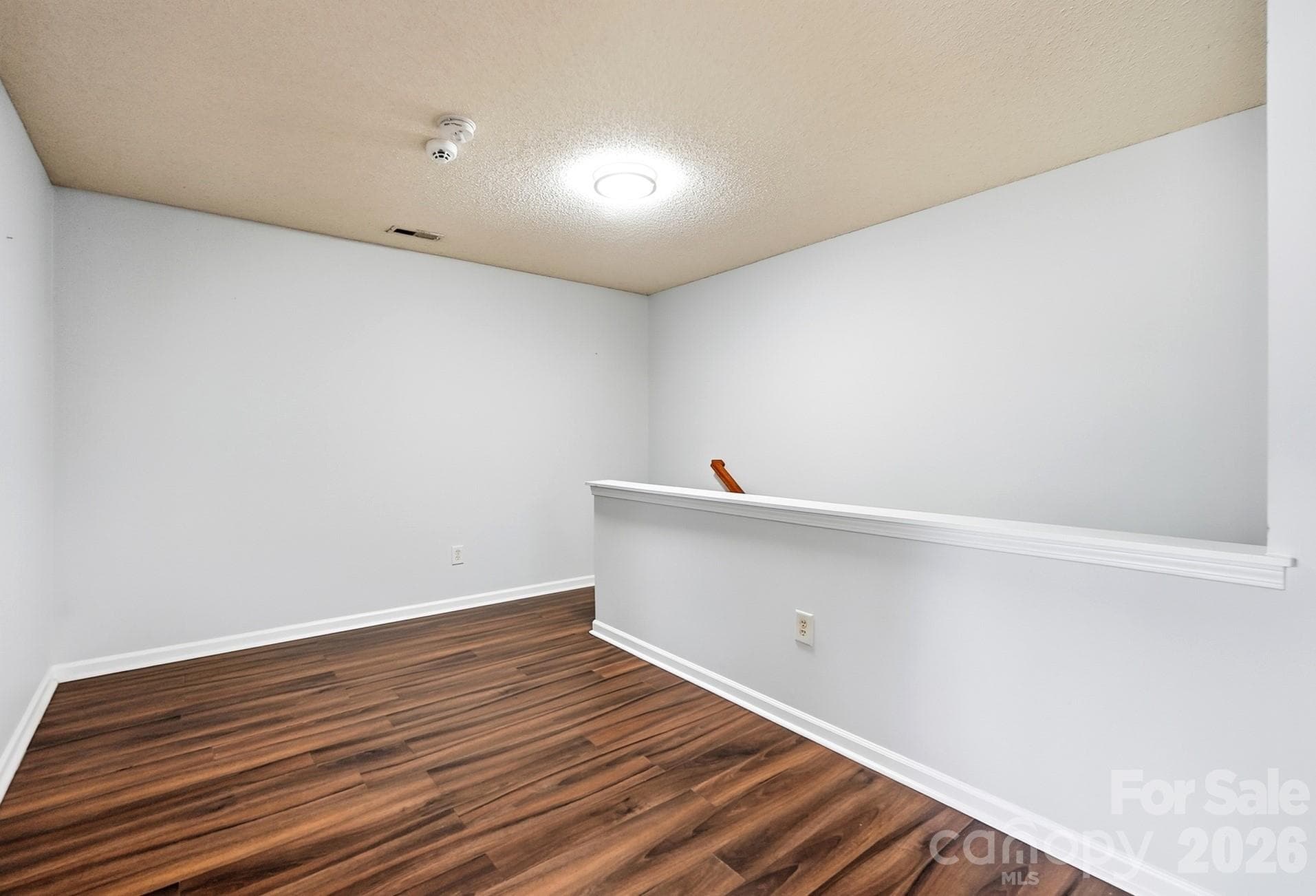 Landing area - 6324 Carpentaria Court, Charlotte