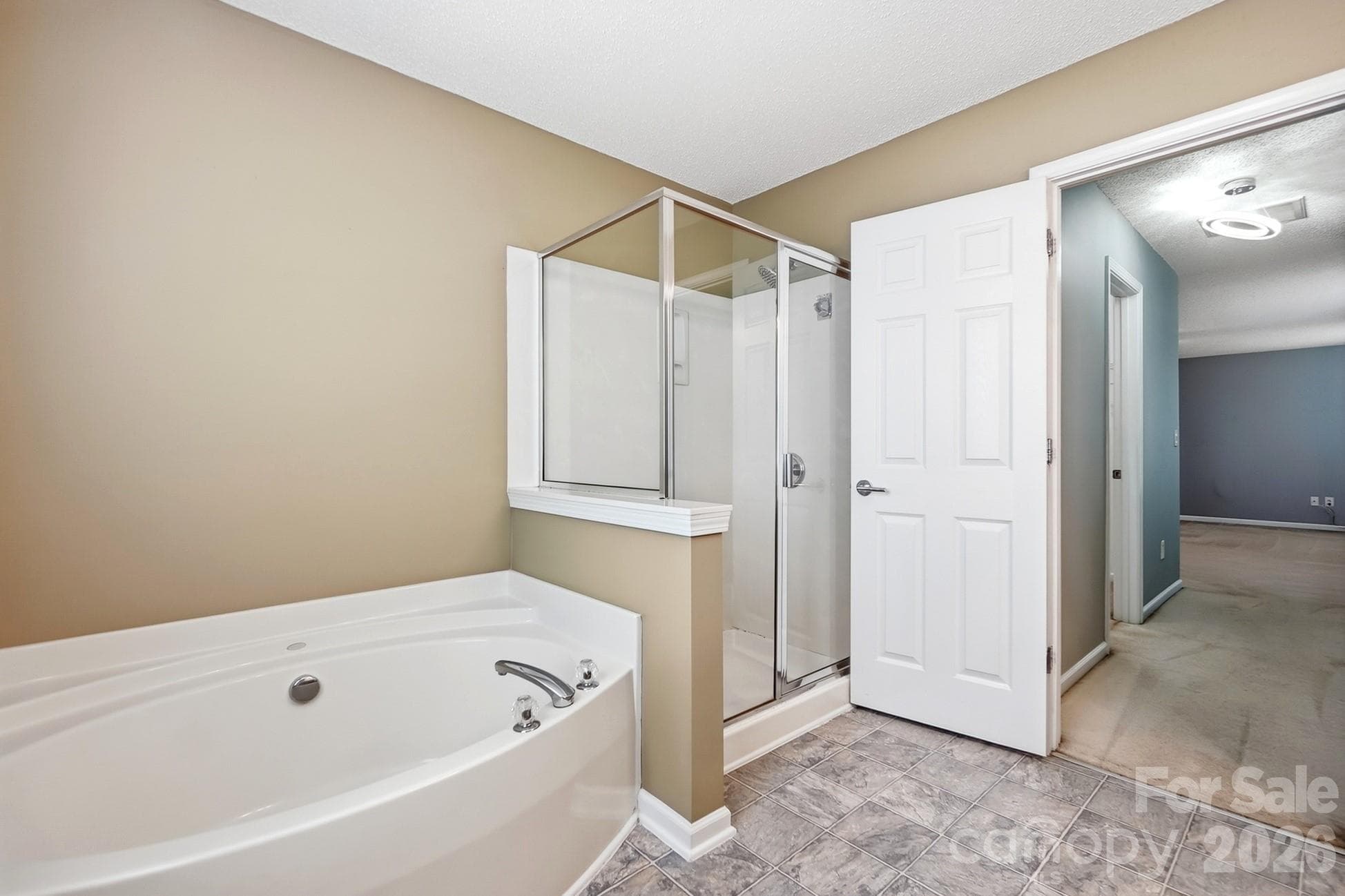 Single Family Residence at 6324 Carpentaria Court, Charlotte, photo 21 of 43