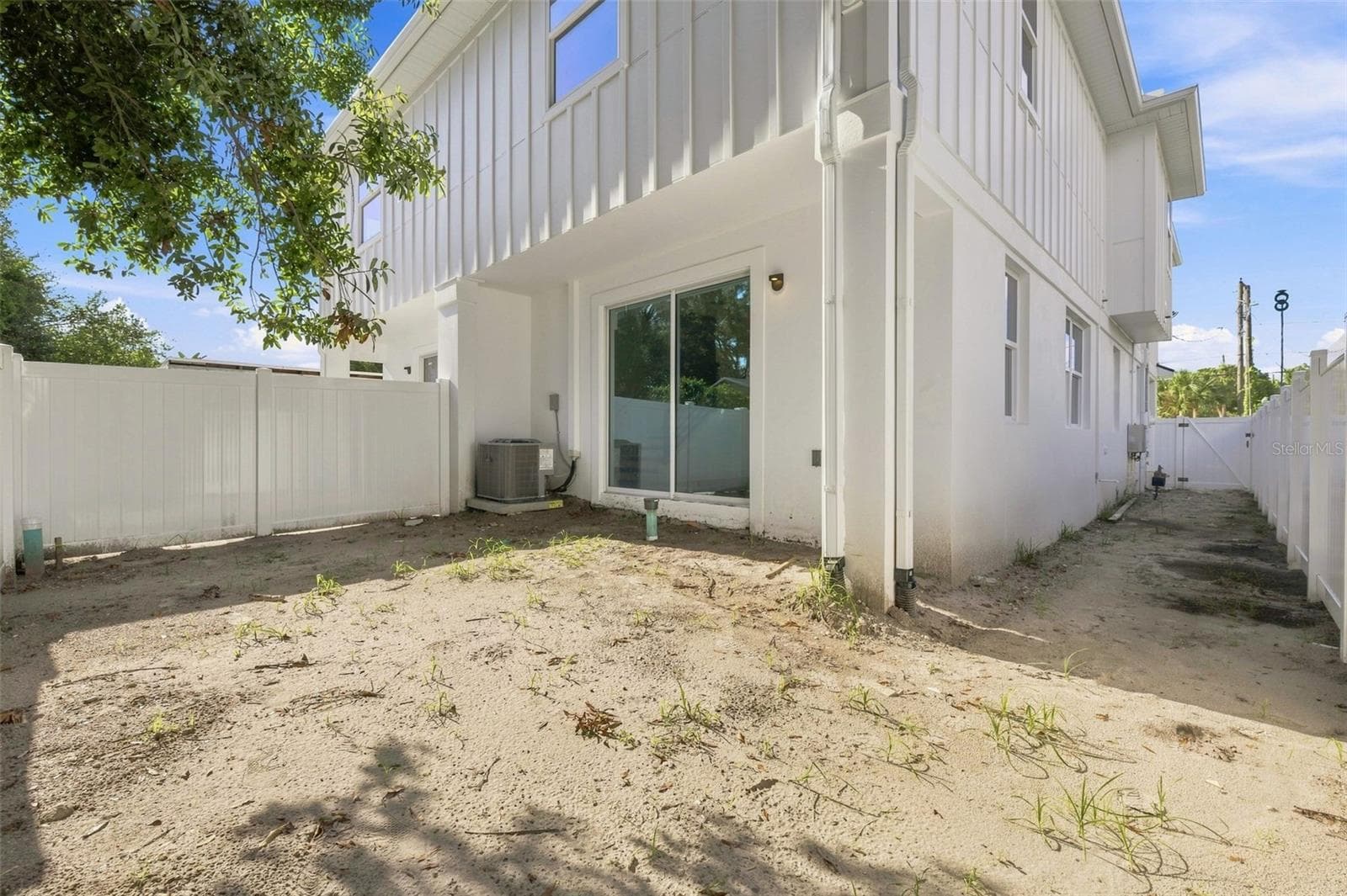Townhouse at 2508 W GRAY ST #1, TAMPA, photo 38 of 41