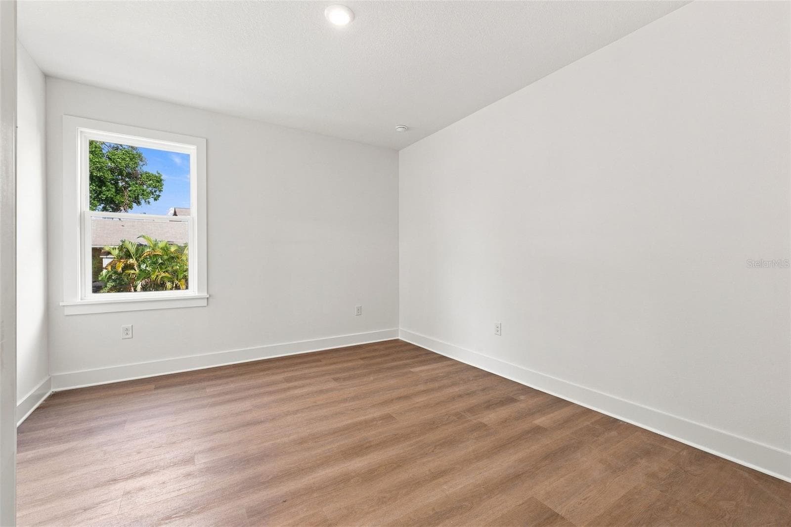 Townhouse at 2508 W GRAY ST #2, TAMPA, photo 32 of 41