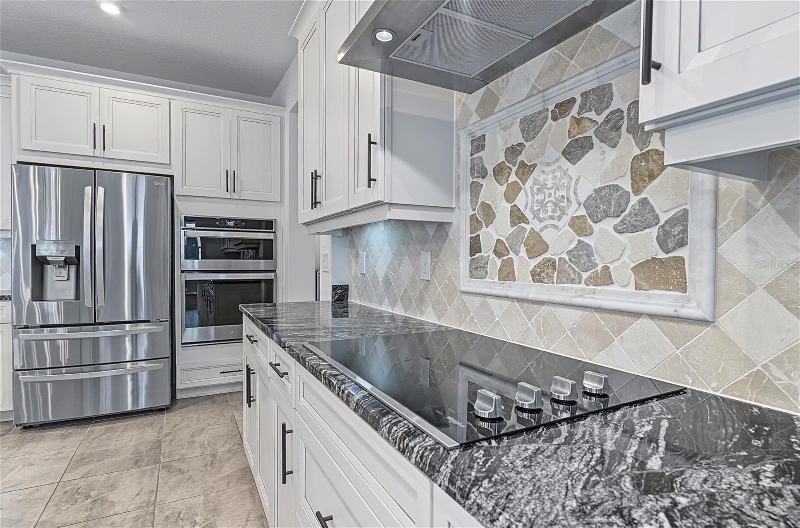 Single Family Residence at 17077 WINGSPREAD LOOP, WINTER GARDEN, photo 15 of 87