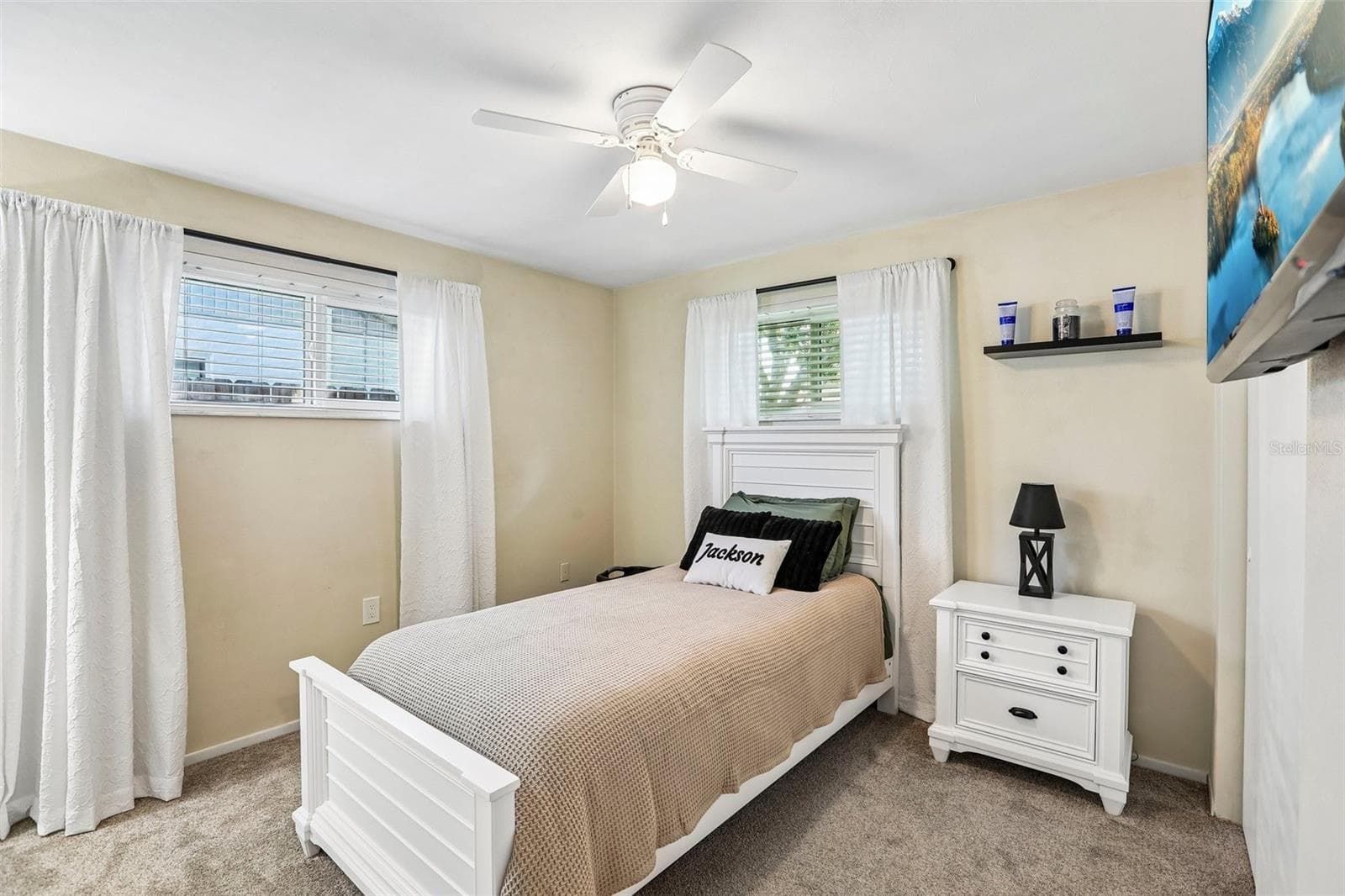 Single Family Residence at 3420 PALOMA DR, HOLIDAY, photo 12 of 26