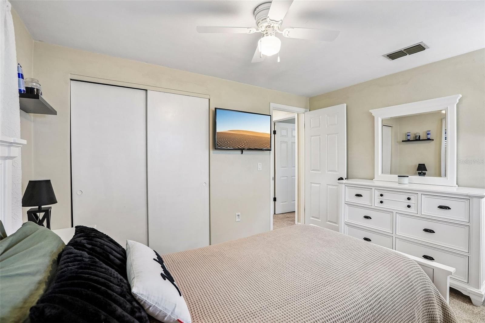 Single Family Residence at 3420 PALOMA DR, HOLIDAY, photo 13 of 26