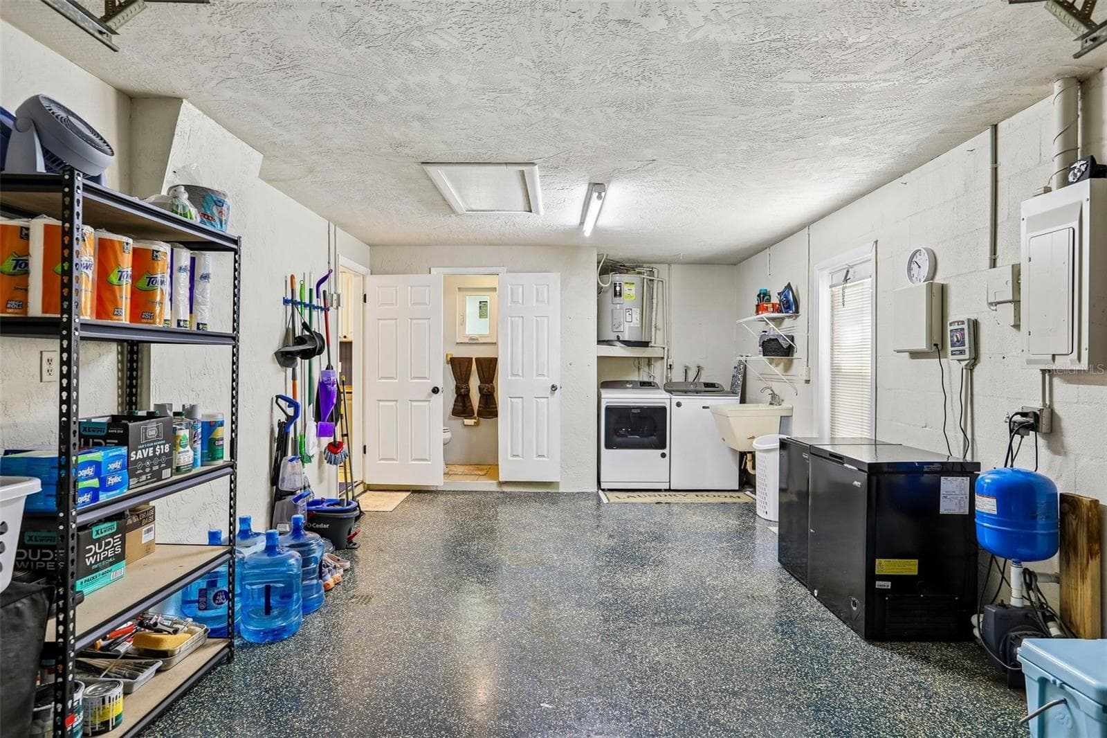 Single Family Residence at 3420 PALOMA DR, HOLIDAY, photo 16 of 26