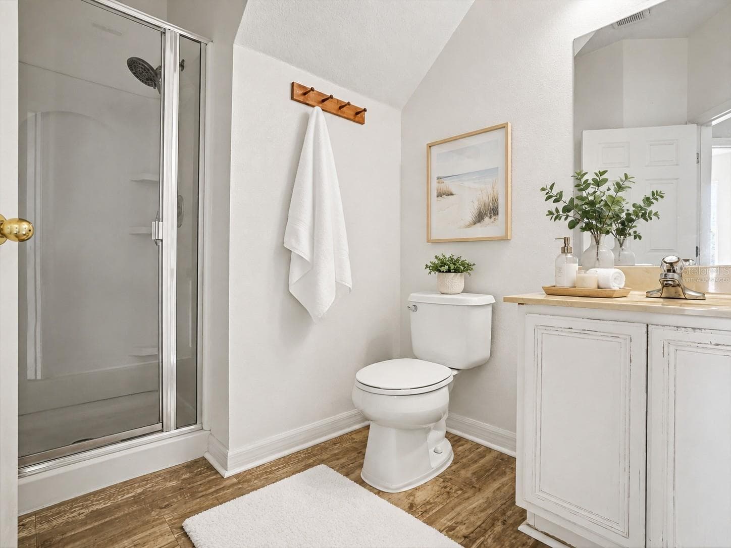 Virtually Staged - 7631 LONG ISLAND DR, KISSIMMEE