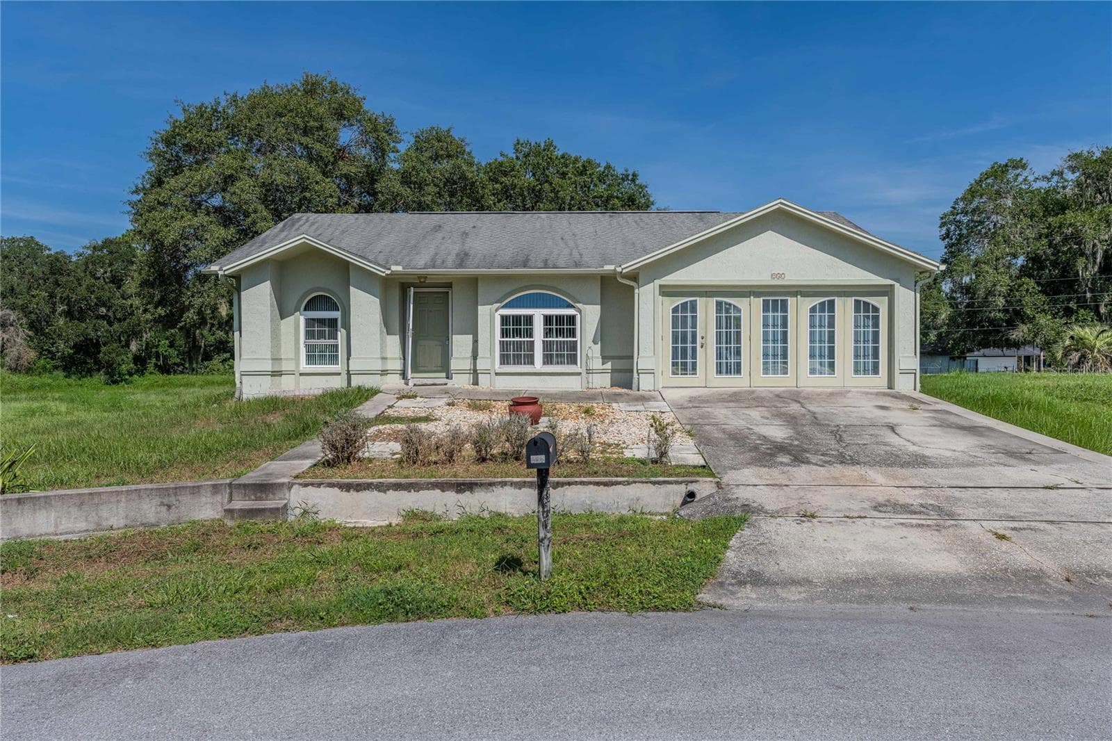 Single Family Residence at 257 LINDALE ST, LAKELAND, photo 3 of 34