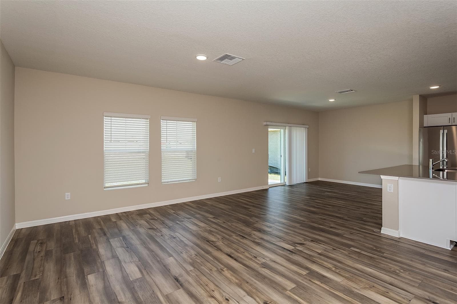 Single Family Residence at 15257 MAUDE LANDING LOOP, WIMAUMA, photo 14 of 21