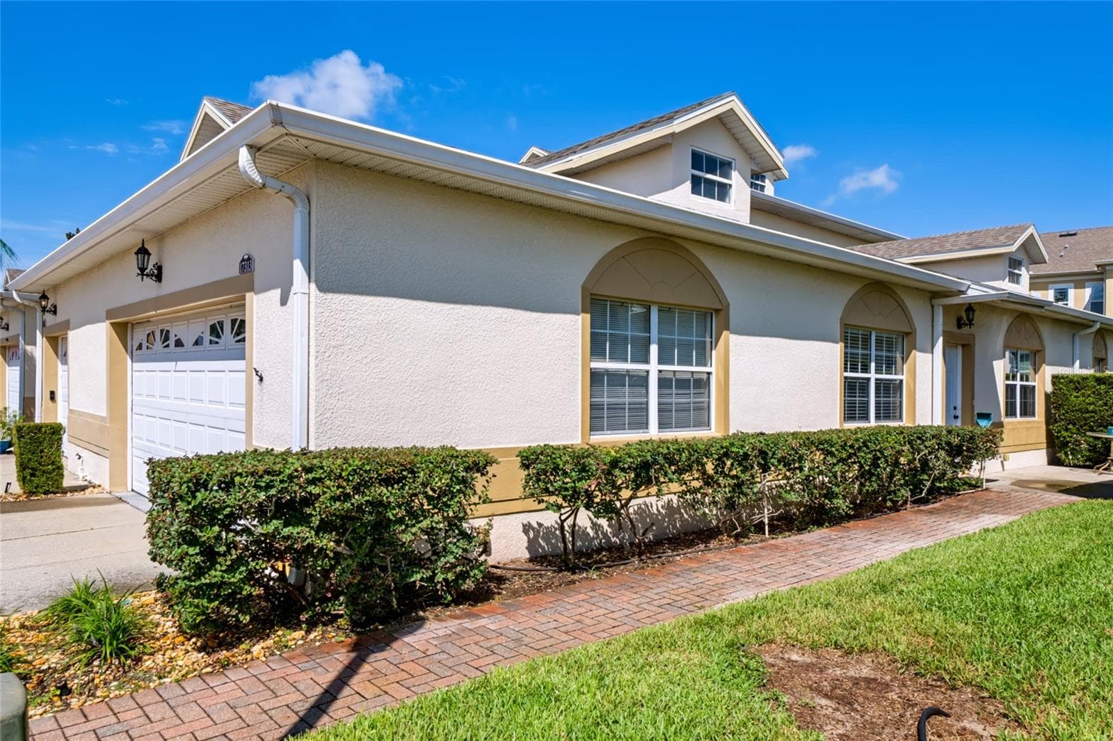 Townhouse at 17313 CHATEAU PINE WAY, CLERMONT, photo 2 of 47