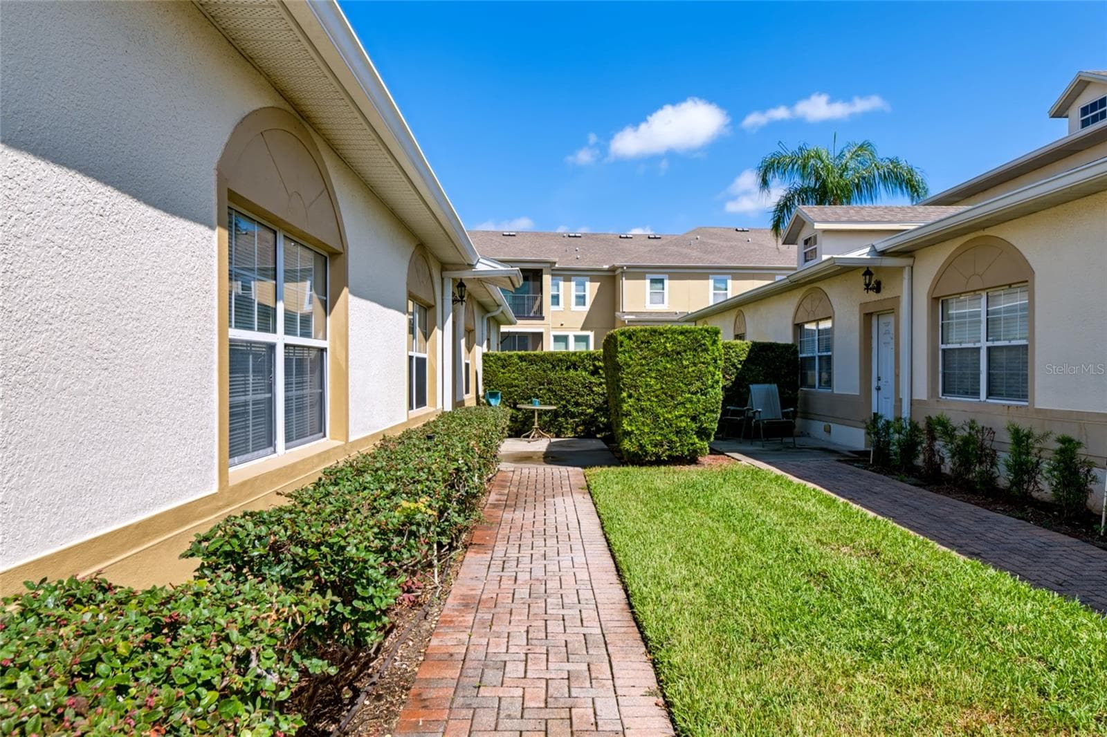 Townhouse at 17313 CHATEAU PINE WAY, CLERMONT, photo 3 of 47