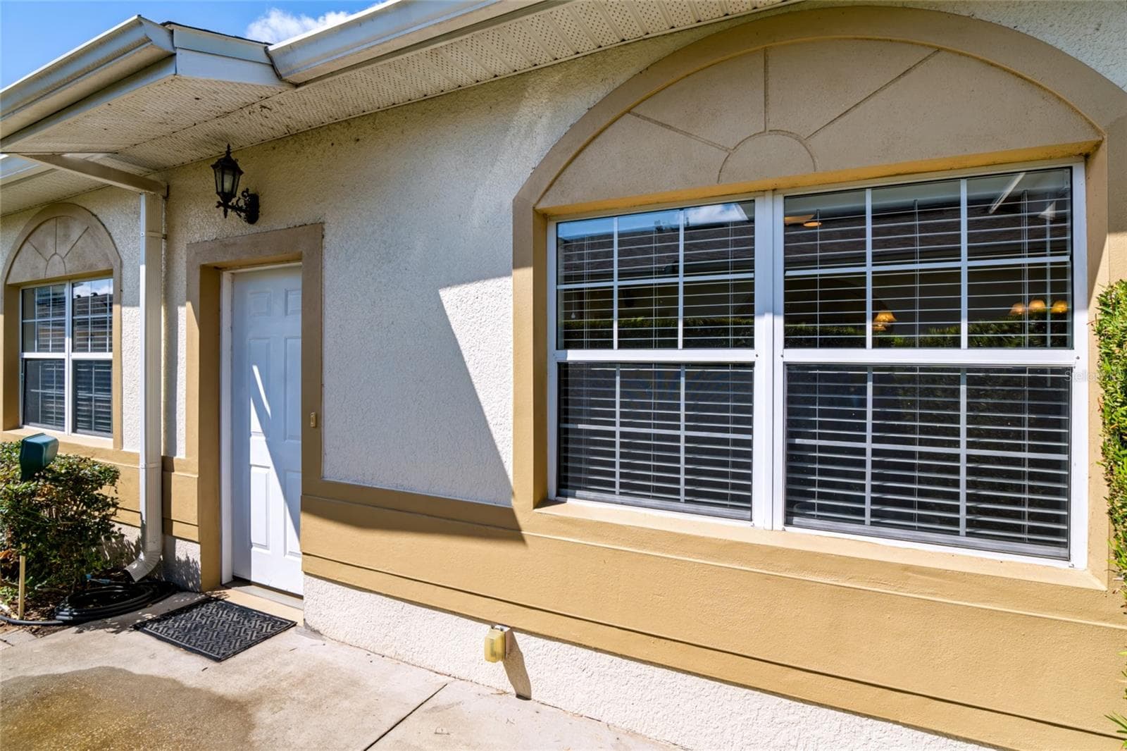 Townhouse at 17313 CHATEAU PINE WAY, CLERMONT, photo 4 of 47