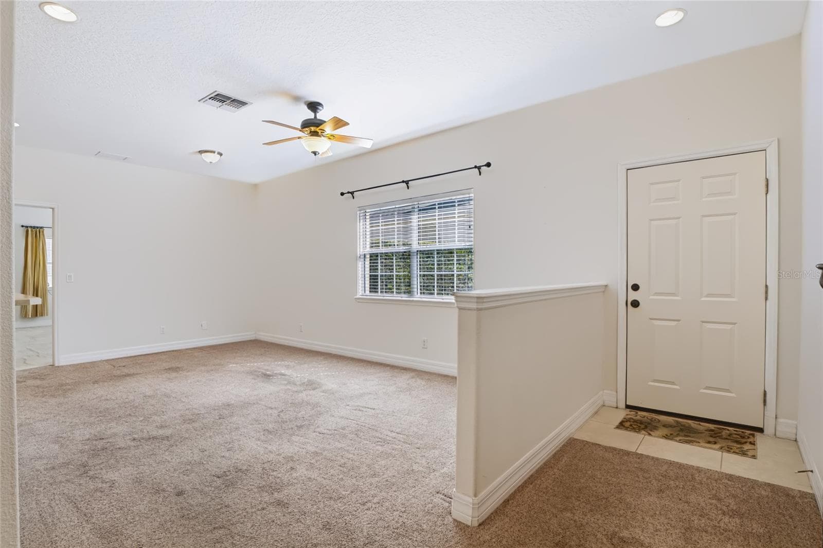 Townhouse at 17313 CHATEAU PINE WAY, CLERMONT, photo 9 of 47