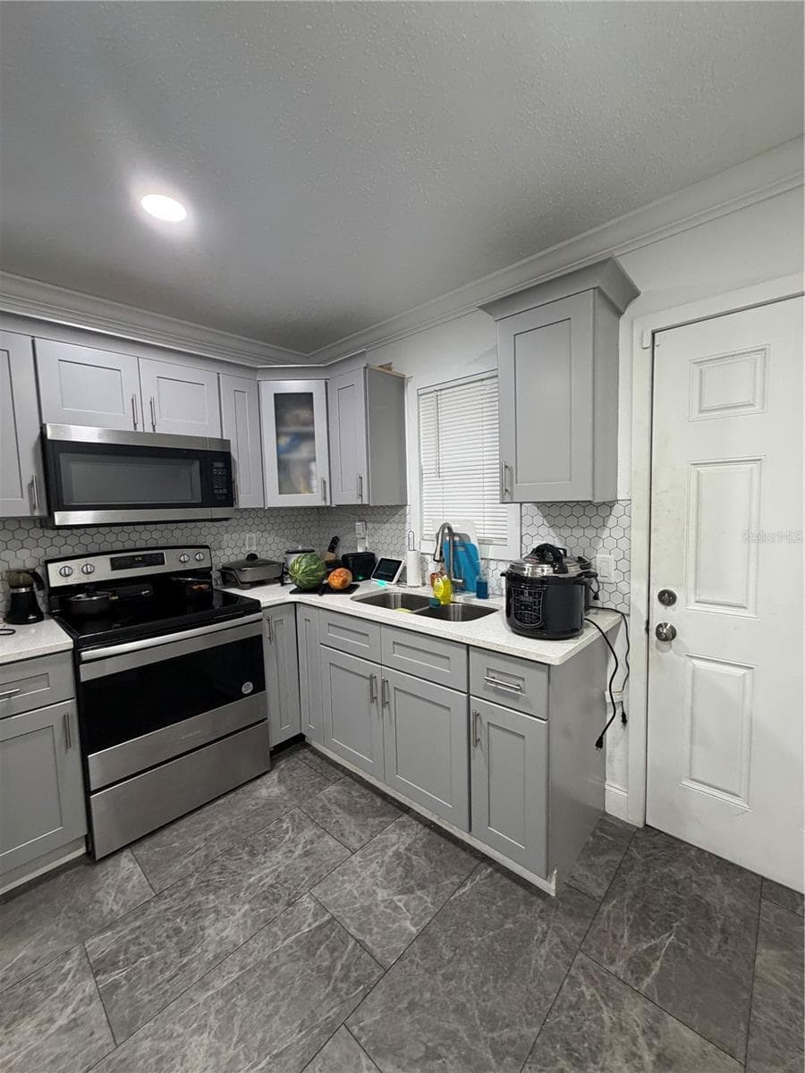 Duplex at 1408 PATRICK ST, KISSIMMEE, photo 17 of 31