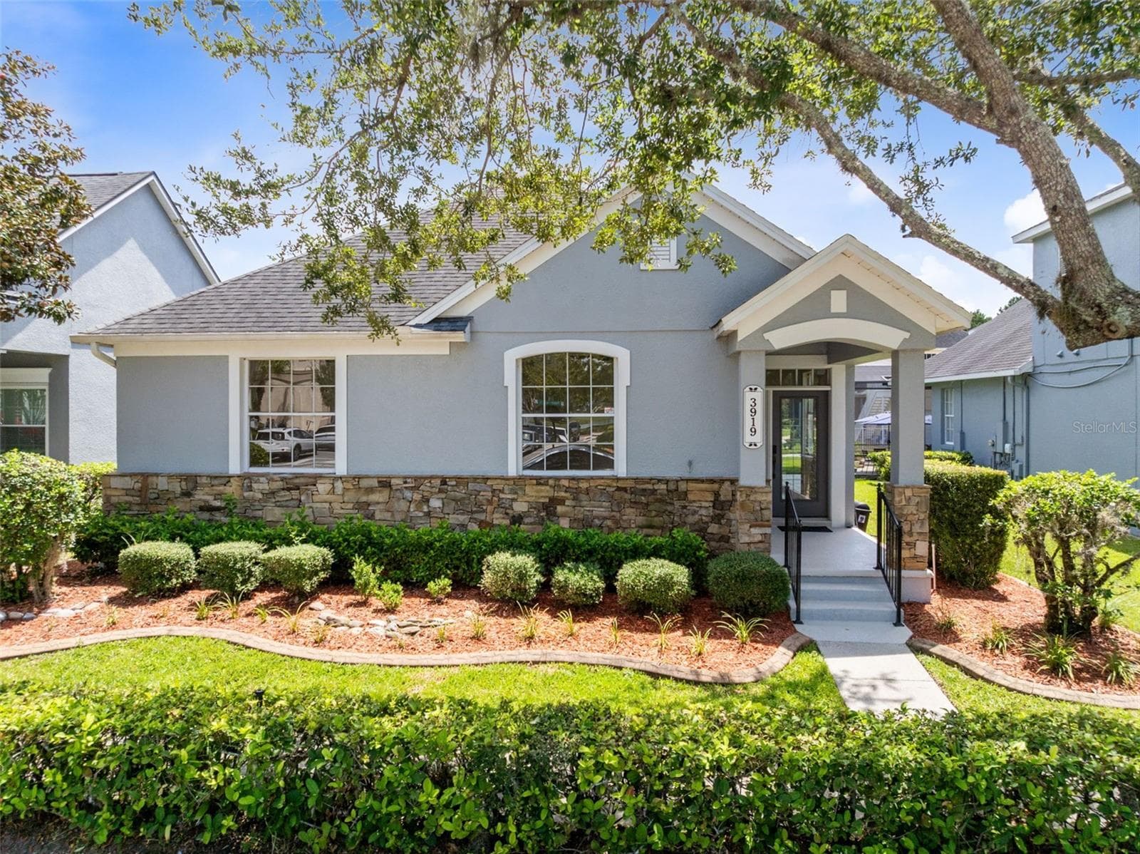 3919 PEPPERVINE DR