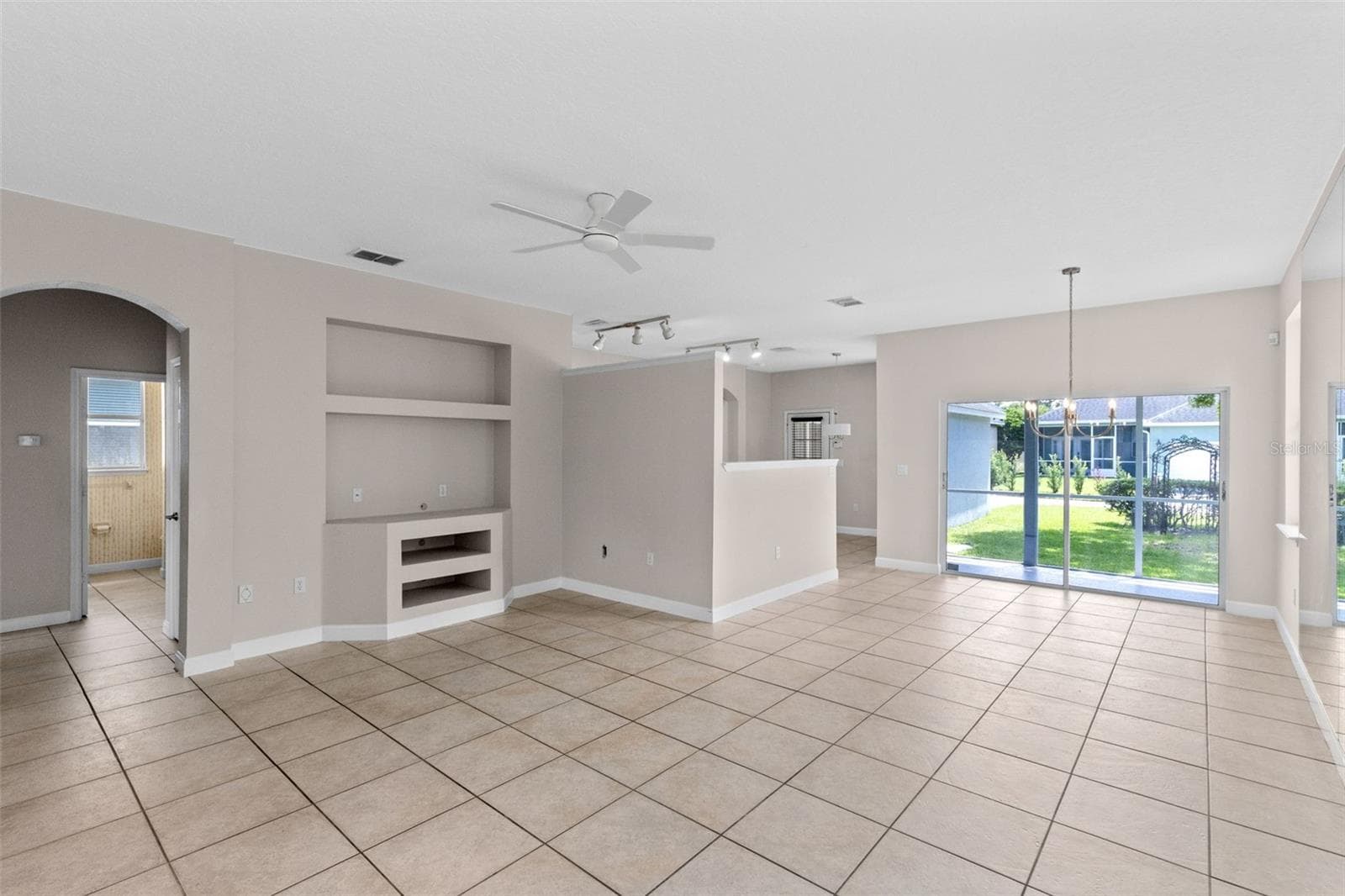 Family Room - 3919 PEPPERVINE DR, ORLANDO