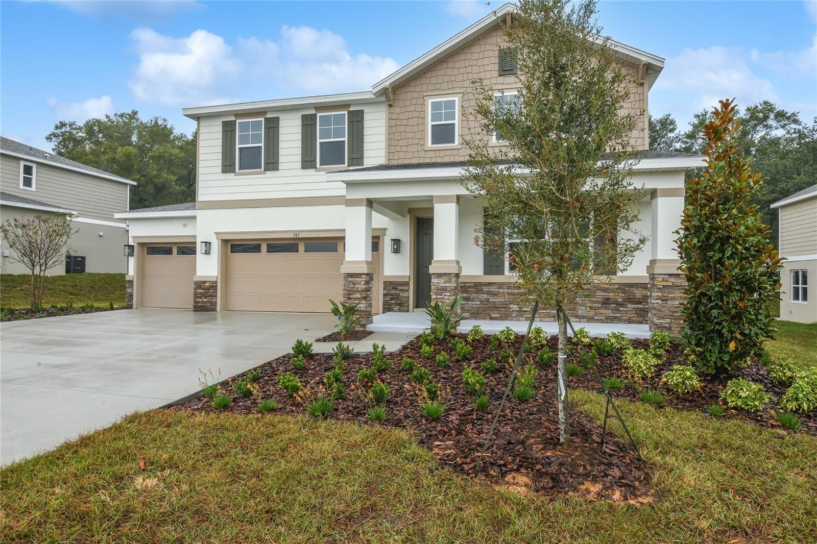 Single Family Residence at 741 WEKIVA RIDGE DR, MOUNT DORA, photo 2 of 18