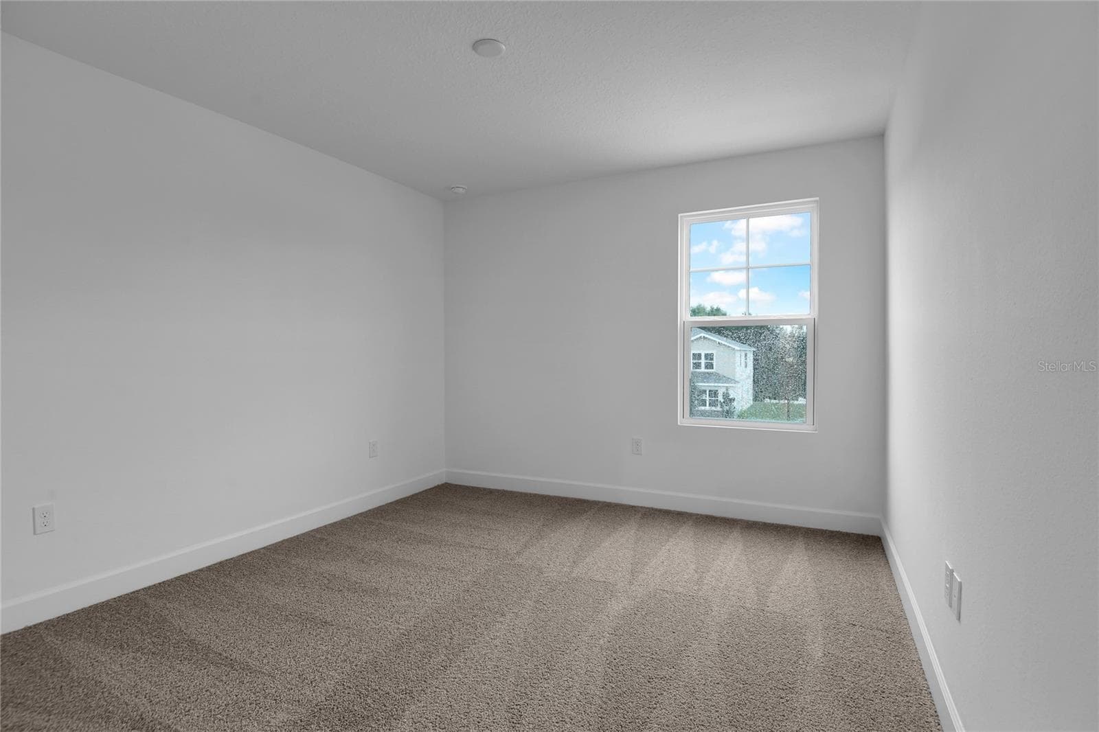 Single Family Residence at 741 WEKIVA RIDGE DR, MOUNT DORA, photo 16 of 18