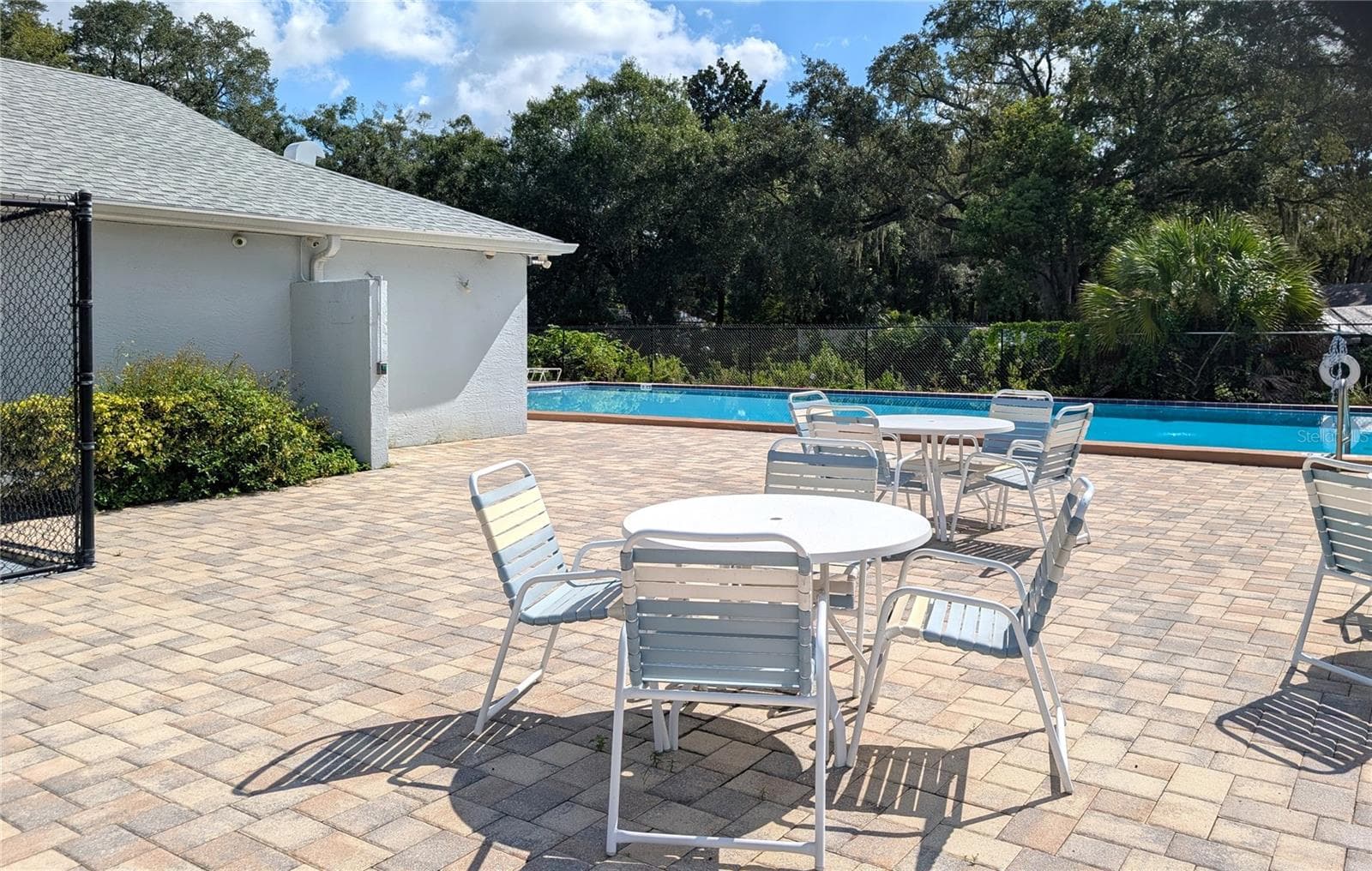 Townhouse at 4053 DOLPHIN DR, TAMPA, photo 17 of 22