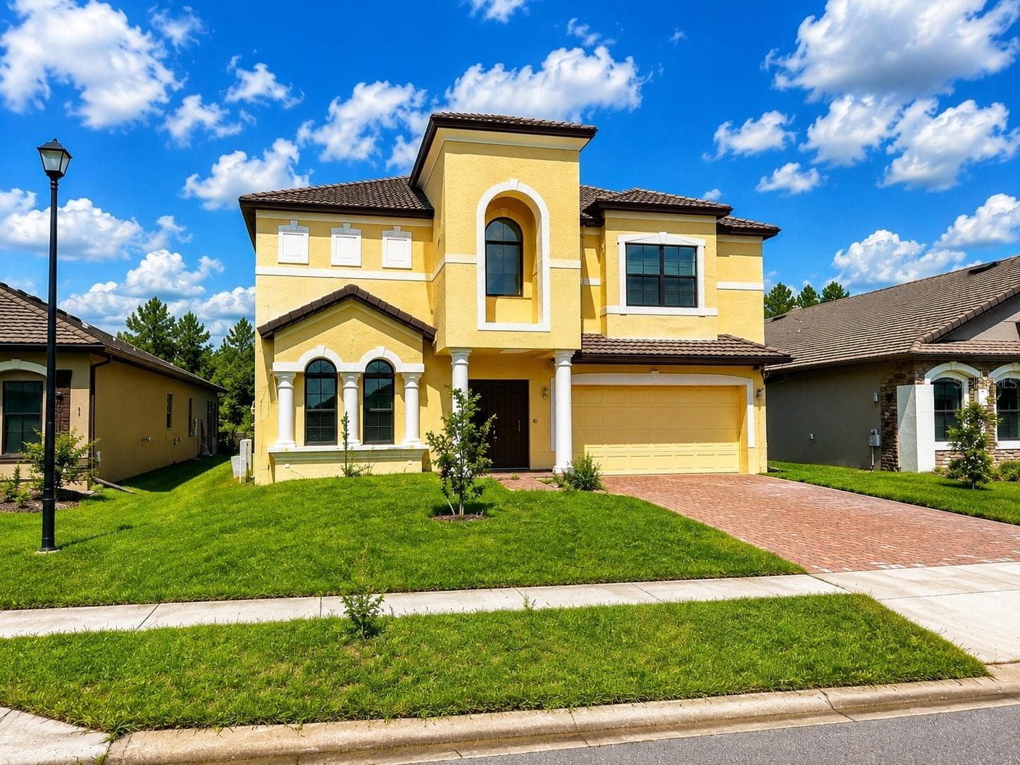 4257 BROOMSEDGE CIR