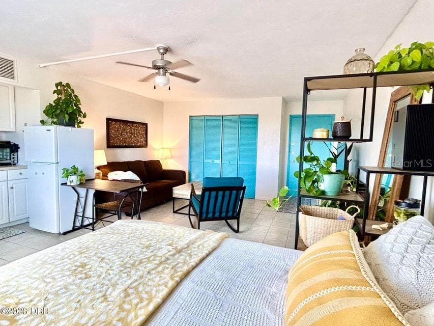 Condominium at 2711 N HALIFAX AVE #488, DAYTONA BEACH, photo 2 of 31