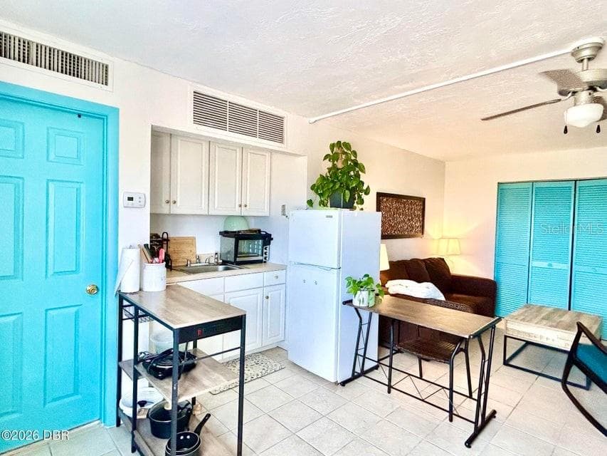 Condominium at 2711 N HALIFAX AVE #488, DAYTONA BEACH, photo 3 of 31
