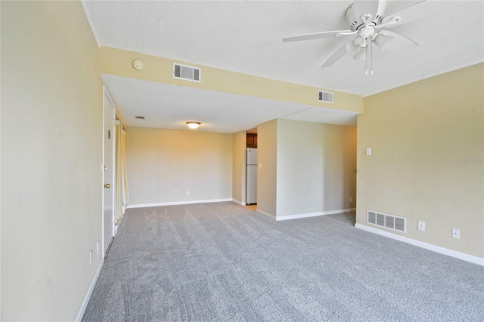 Condominium at 40 CLUB HOUSE DR #207, PALM COAST, photo 5 of 22