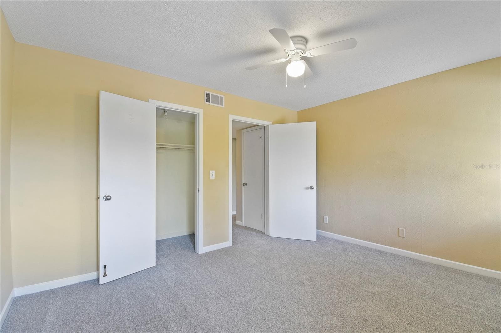 Condominium at 40 CLUB HOUSE DR #207, PALM COAST, photo 8 of 22