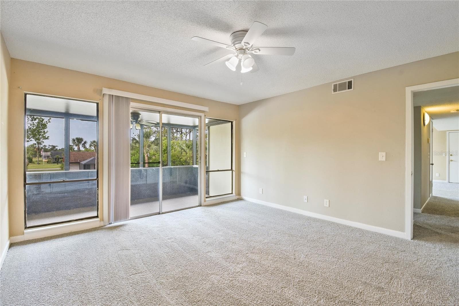 Condominium at 40 CLUB HOUSE DR #207, PALM COAST, photo 11 of 22