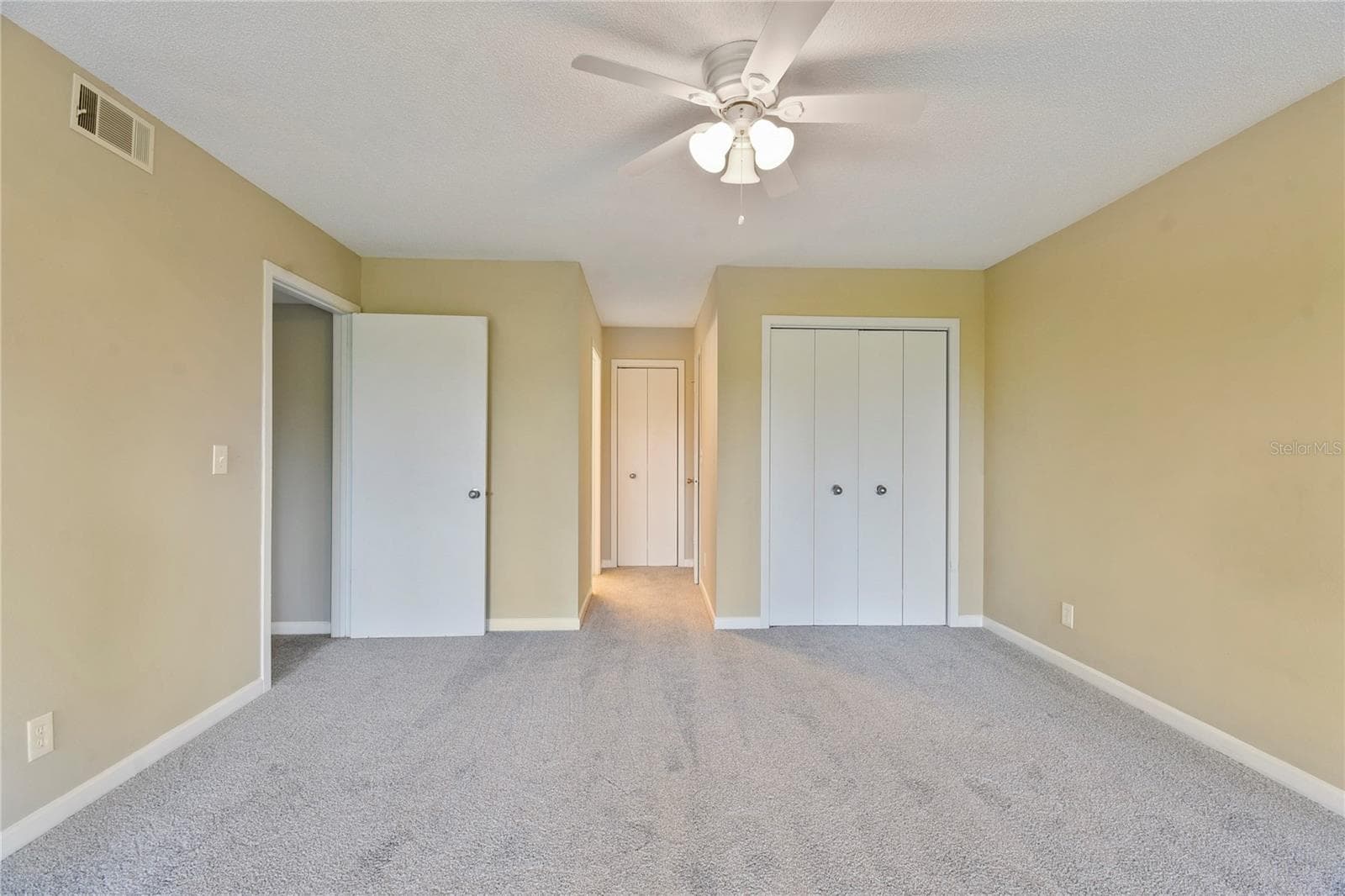 Condominium at 40 CLUB HOUSE DR #207, PALM COAST, photo 12 of 22