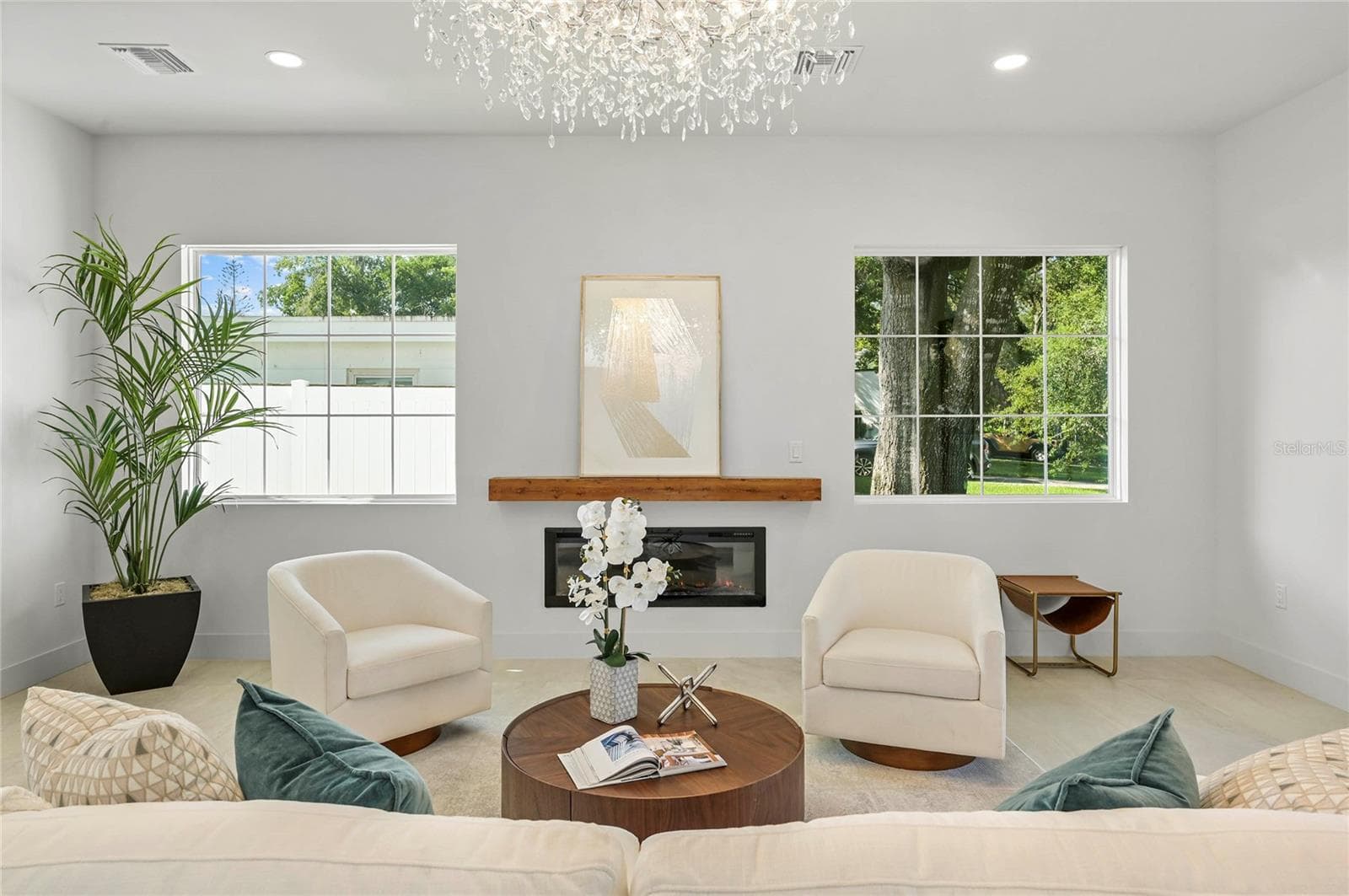 Single Family Residence at 2430 CHANTILLY AVE, WINTER PARK, photo 10 of 64